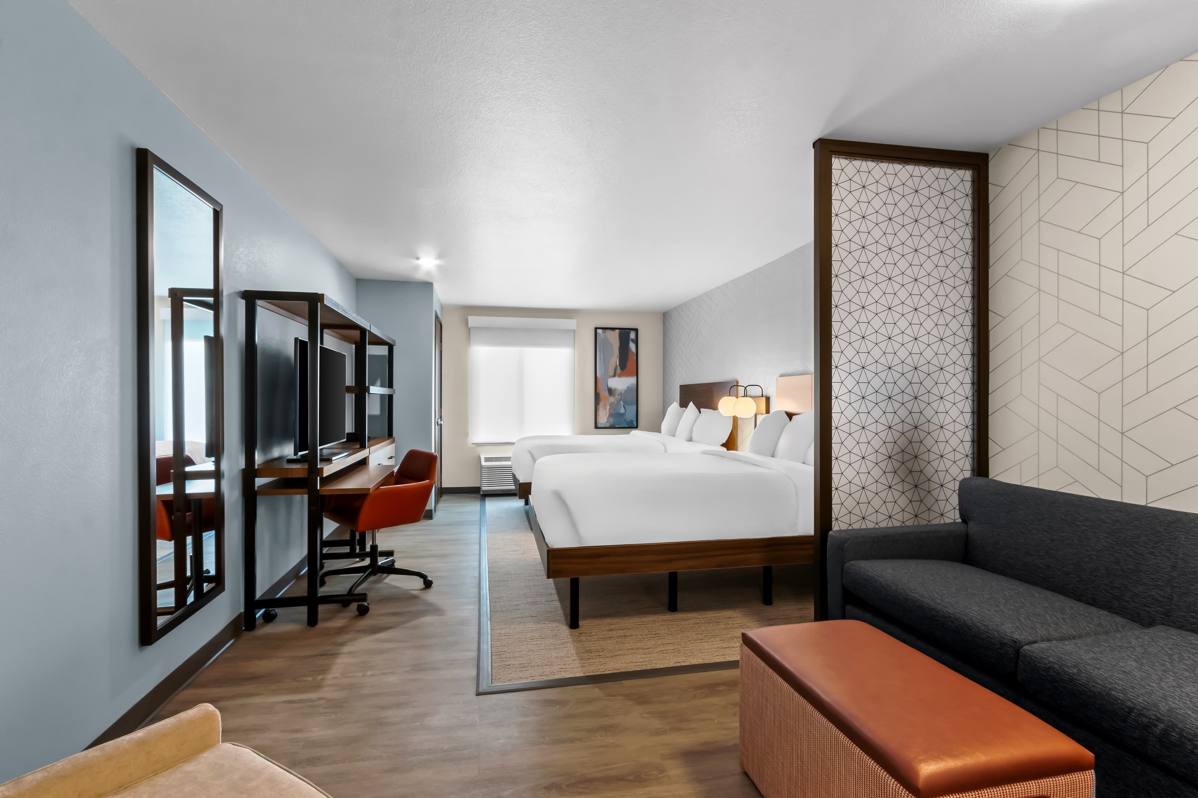 Everhome Suites Chandler Phoenix Fashion Center — 17