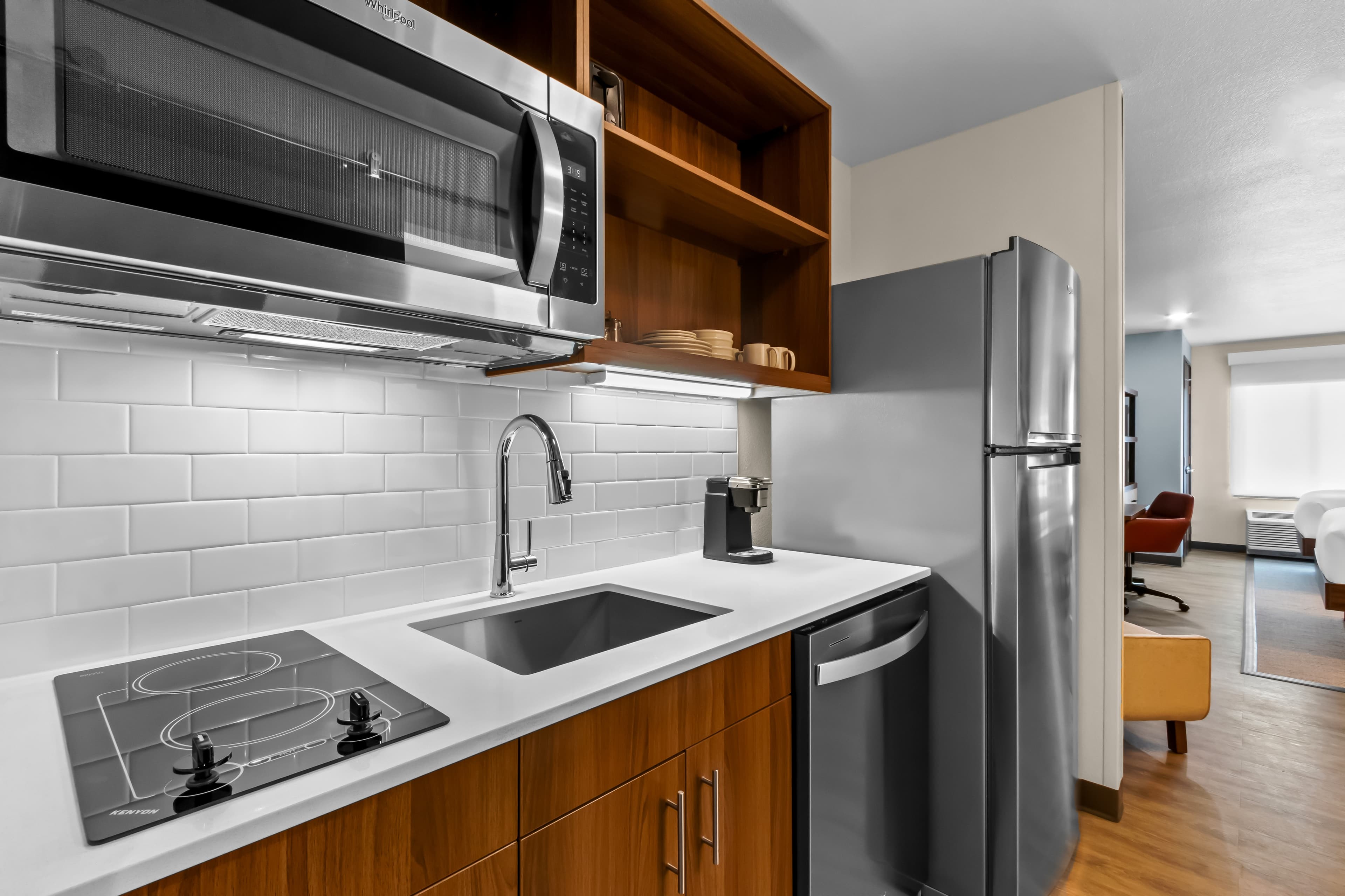 Everhome Suites Chandler Phoenix Fashion Center — 18