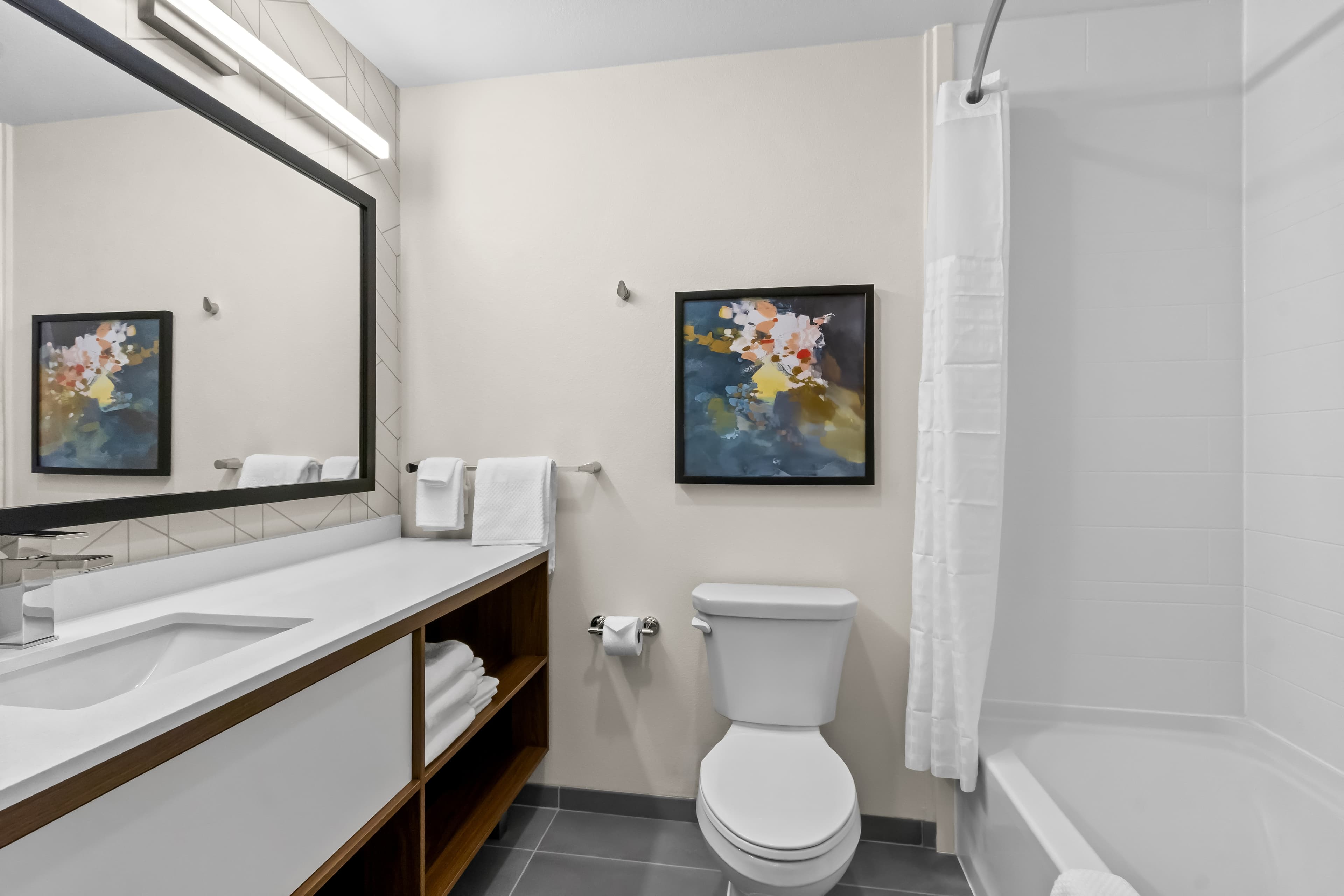 Everhome Suites Chandler Phoenix Fashion Center — 19