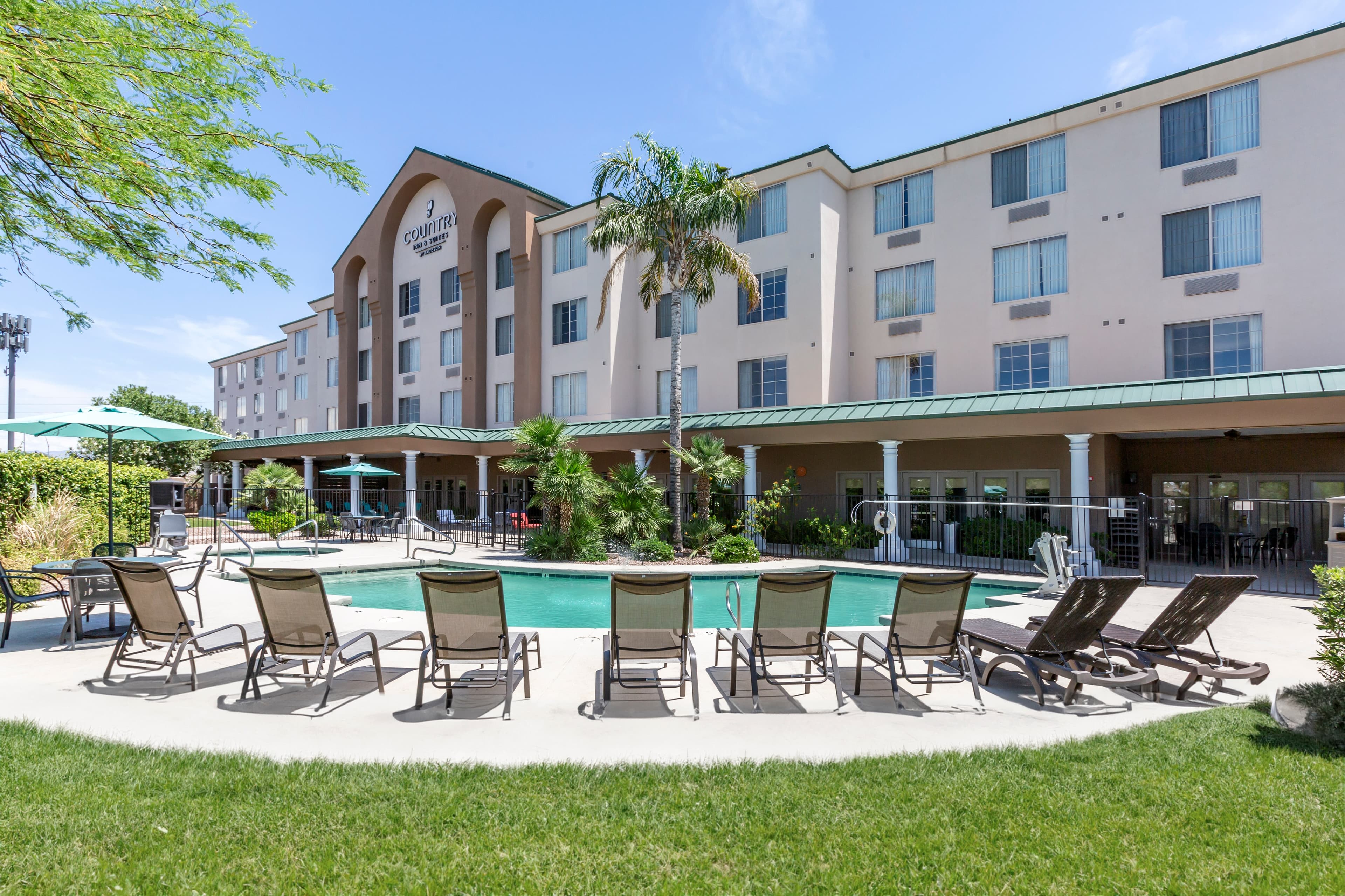 Country Inn & Suites by Radisson, Mesa, AZ - Image 1