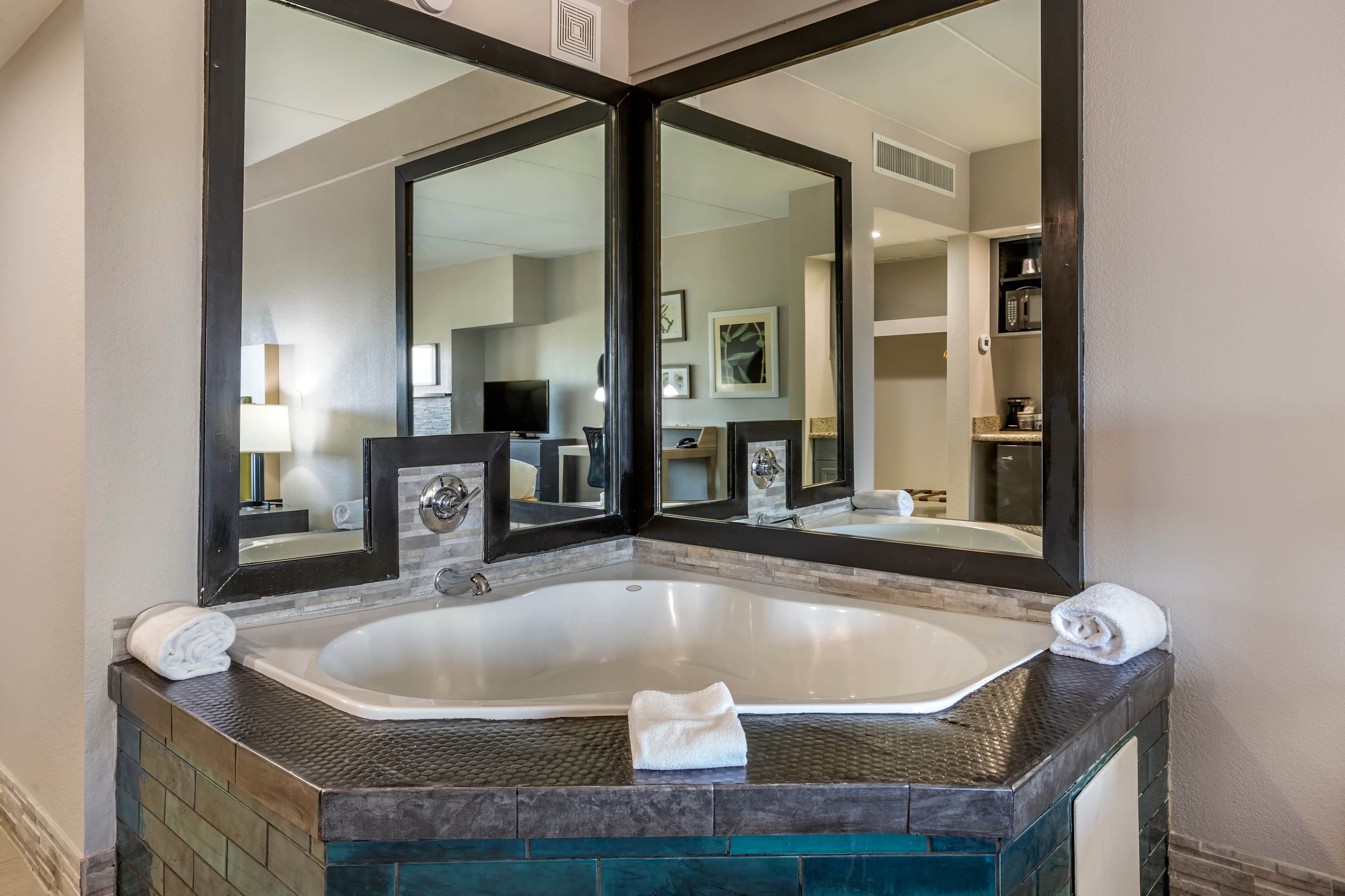 Country Inn & Suites by Radisson, Mesa, AZ — 17