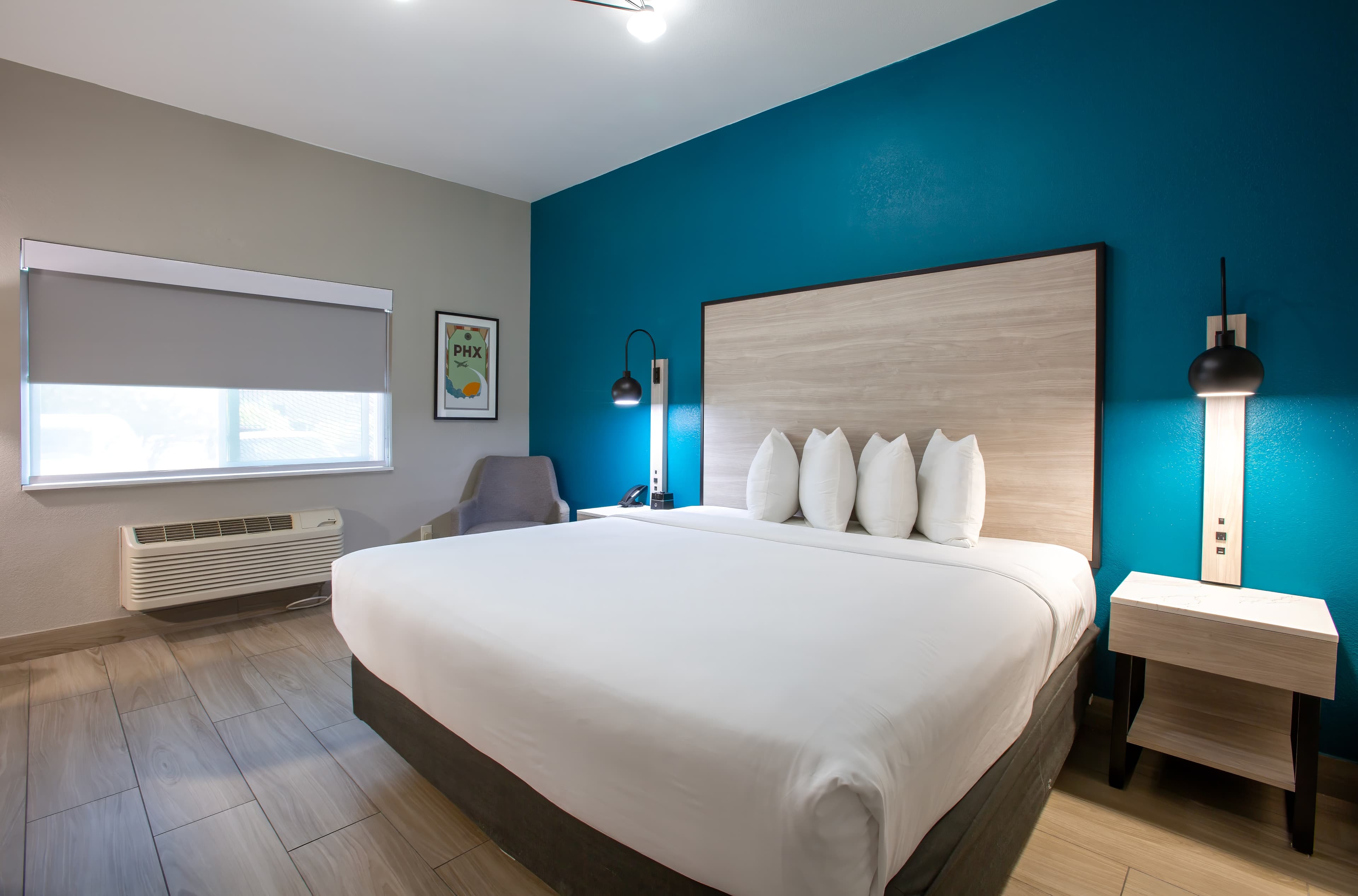 Country Inn & Suites by Radisson, Phoenix Airport, AZ — 2