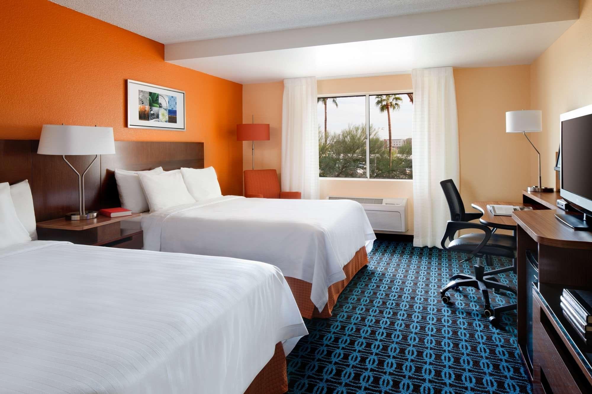 Country Inn & Suites by Radisson, Phoenix Airport, AZ — 7