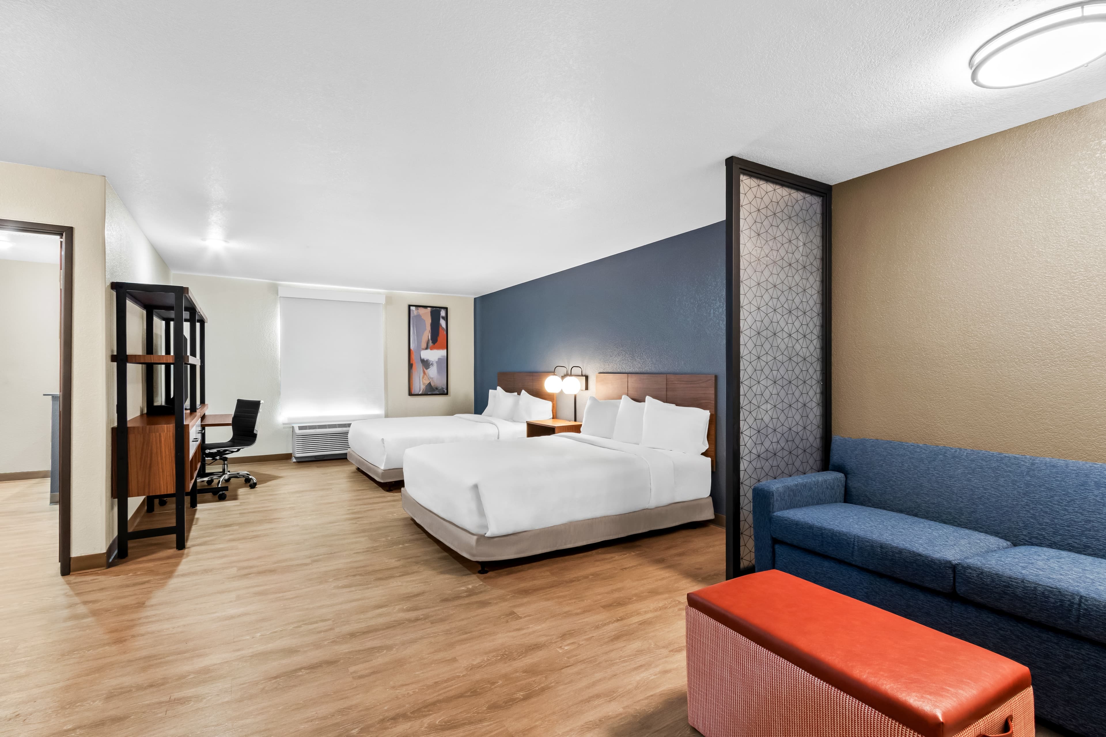 Everhome Suites Yuma East I-8 — 8