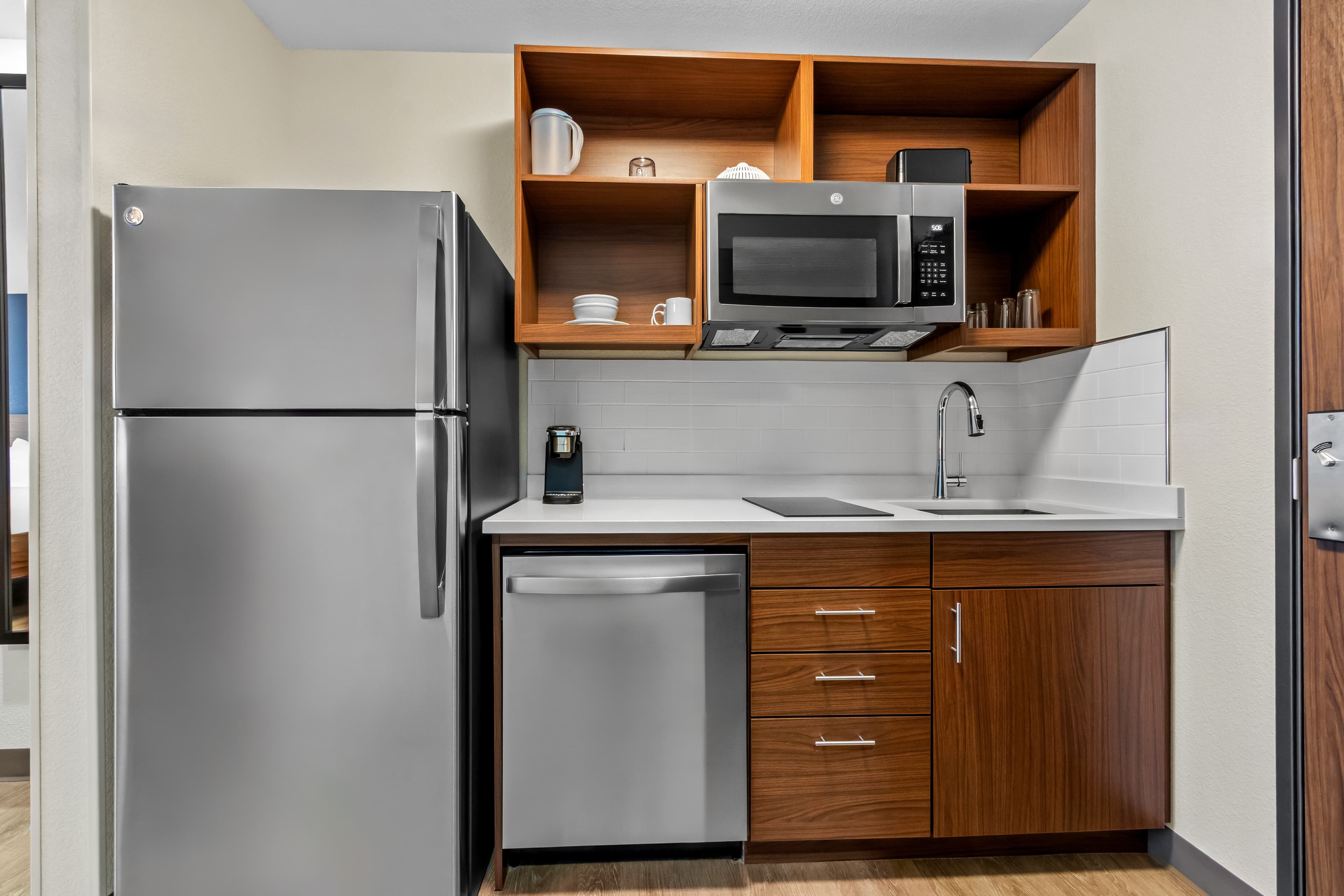 Everhome Suites Yuma East I-8 - Image 3