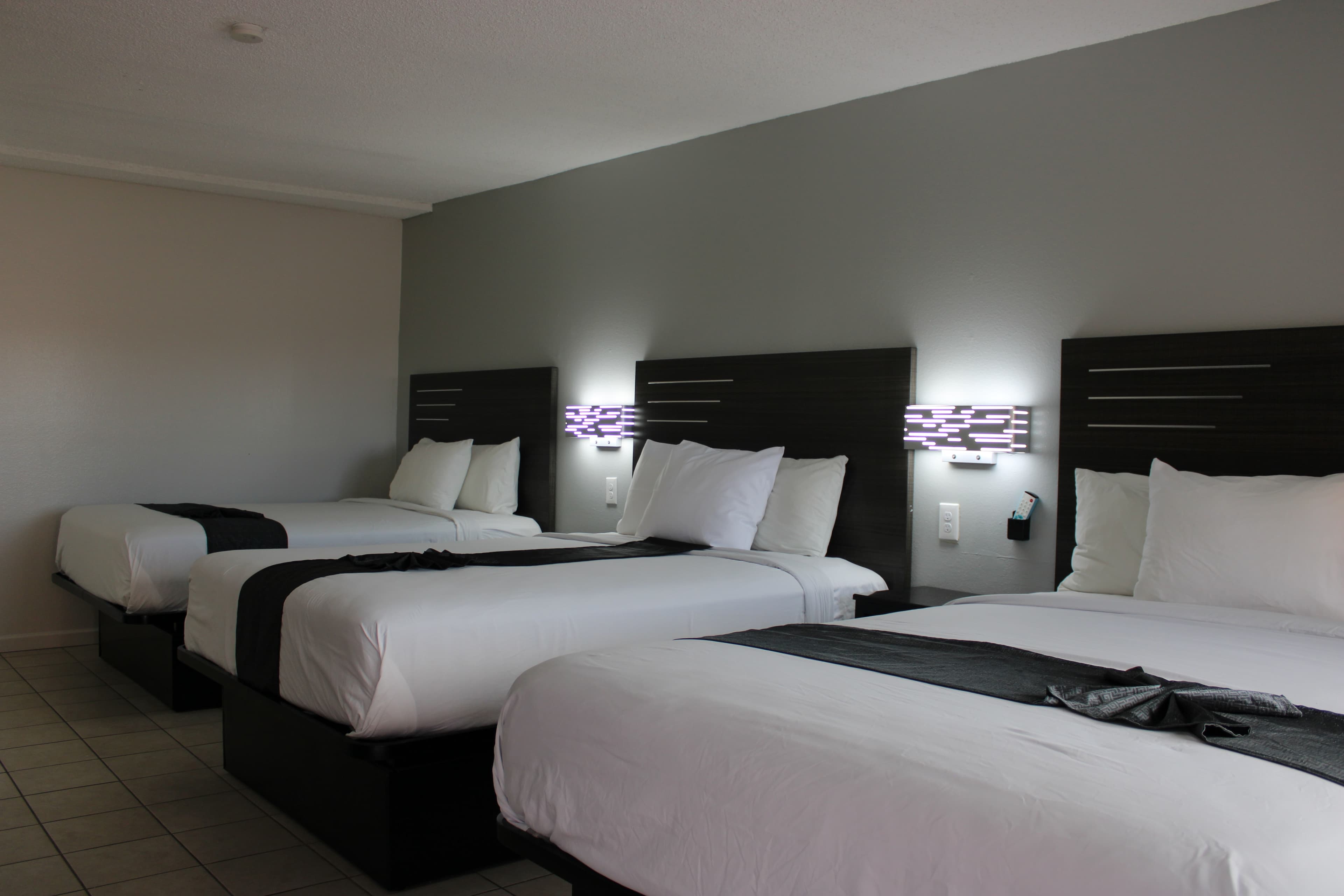 Rodeway Inn Yuma Downtown — 35