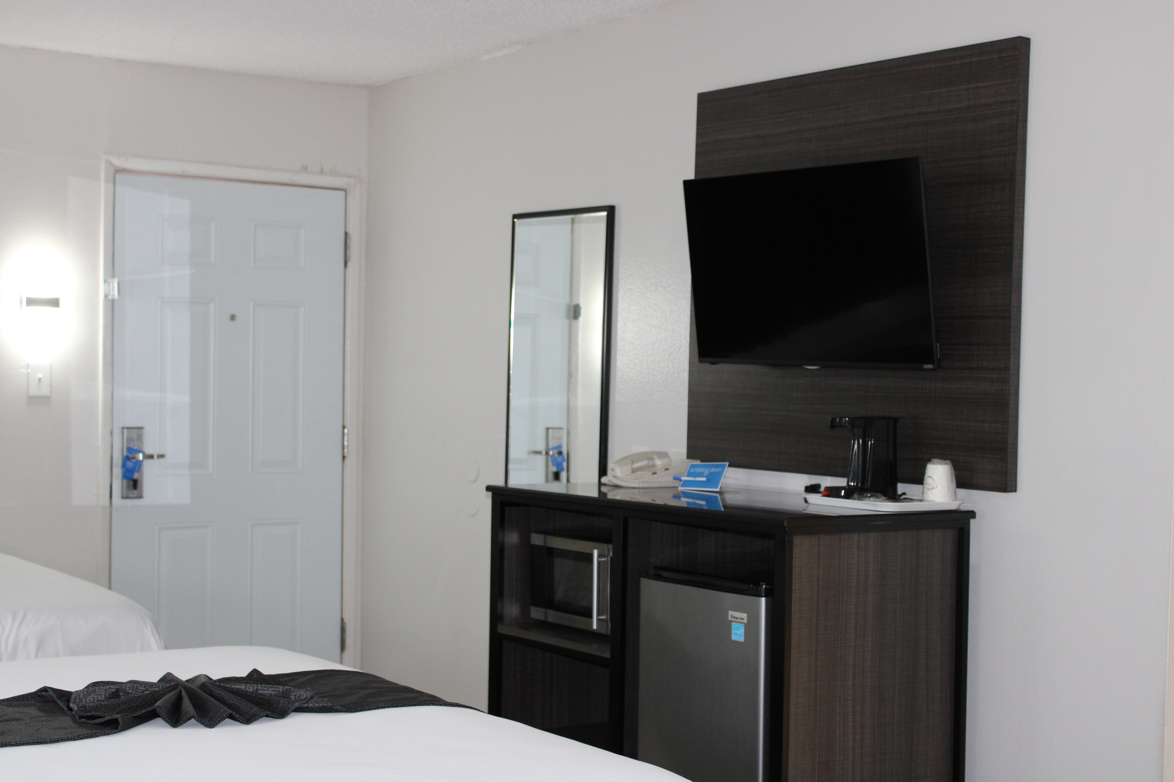 Rodeway Inn Yuma Downtown — 40
