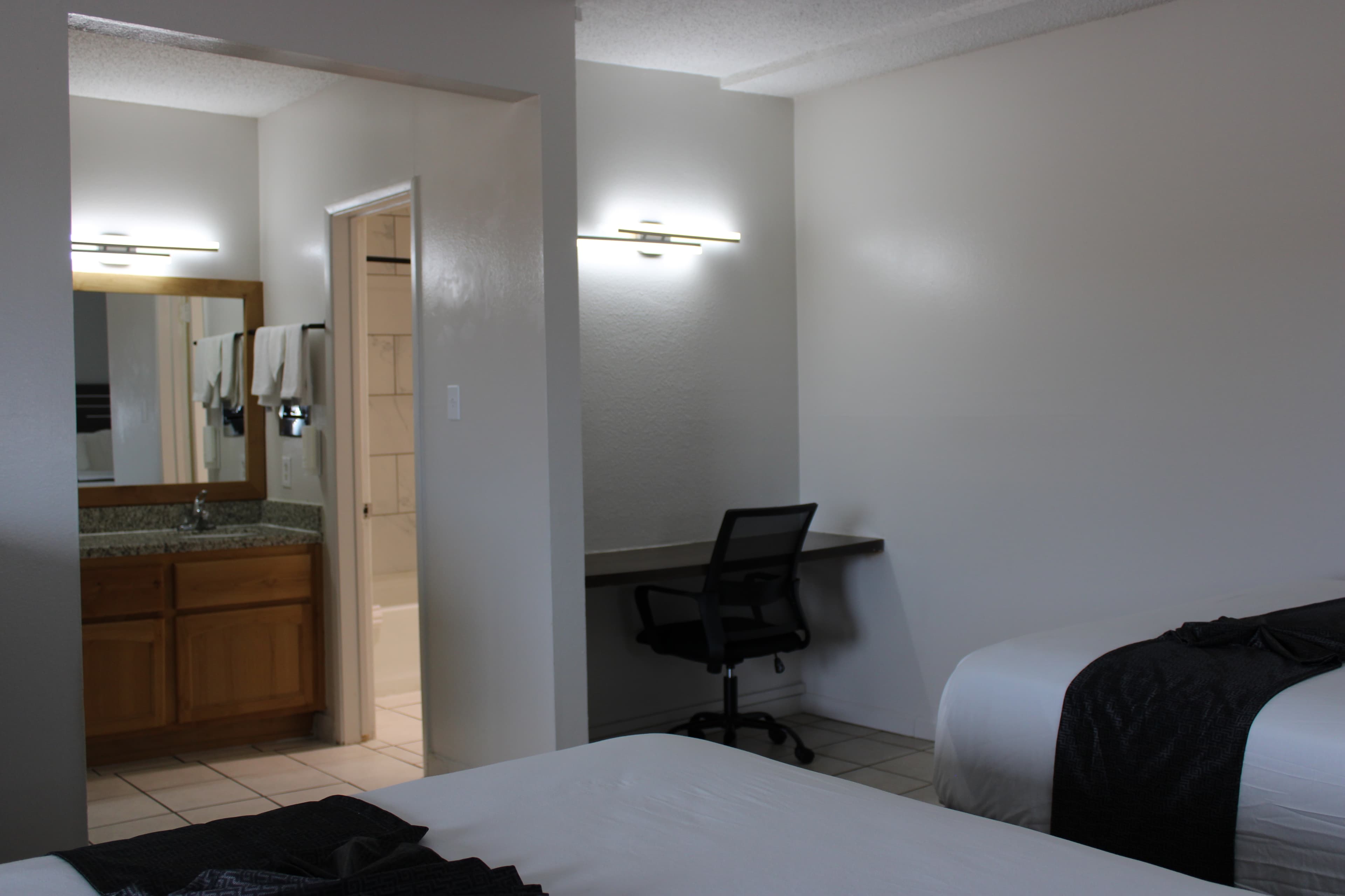 Rodeway Inn Yuma Downtown — 48