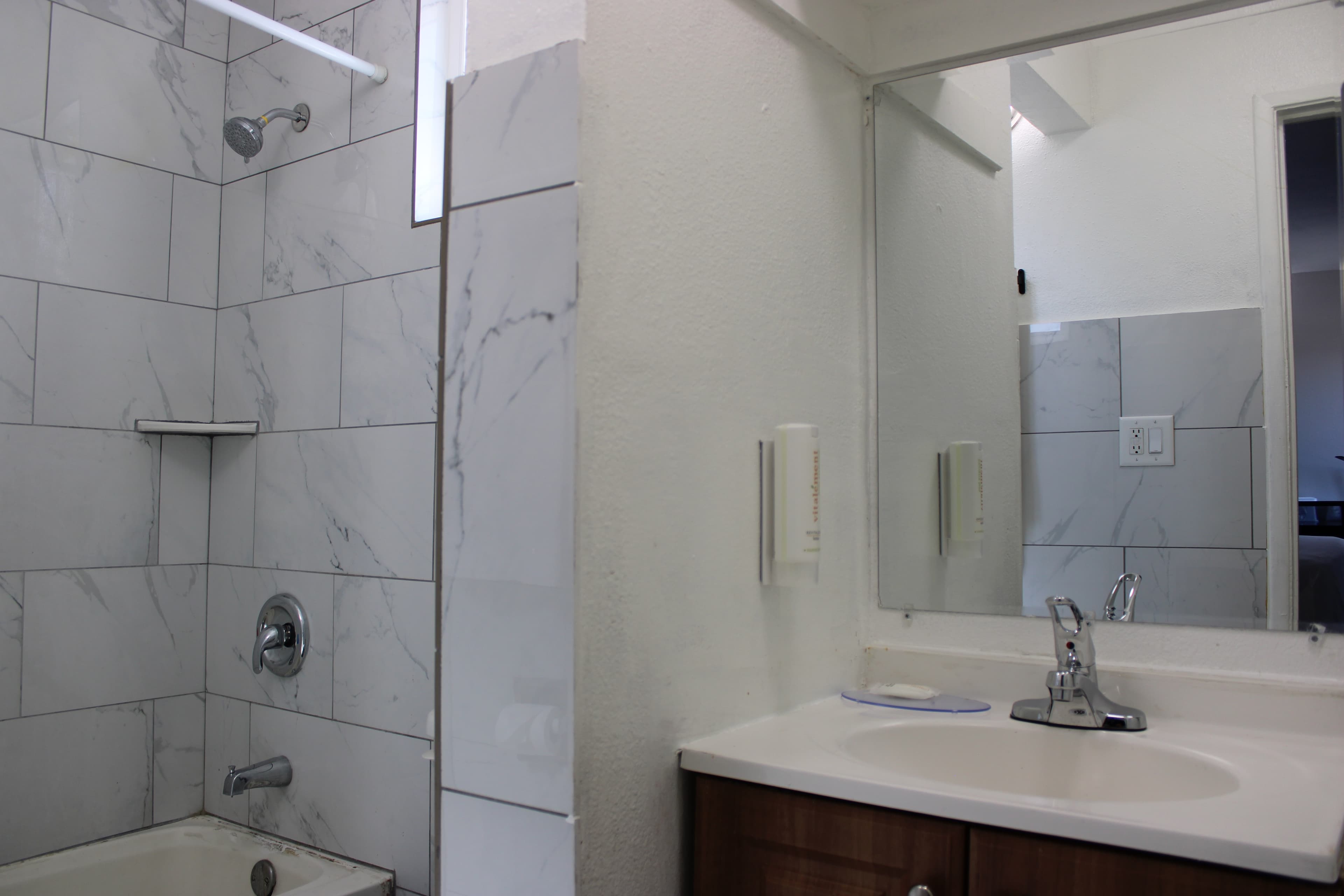 Rodeway Inn Yuma Downtown — 22