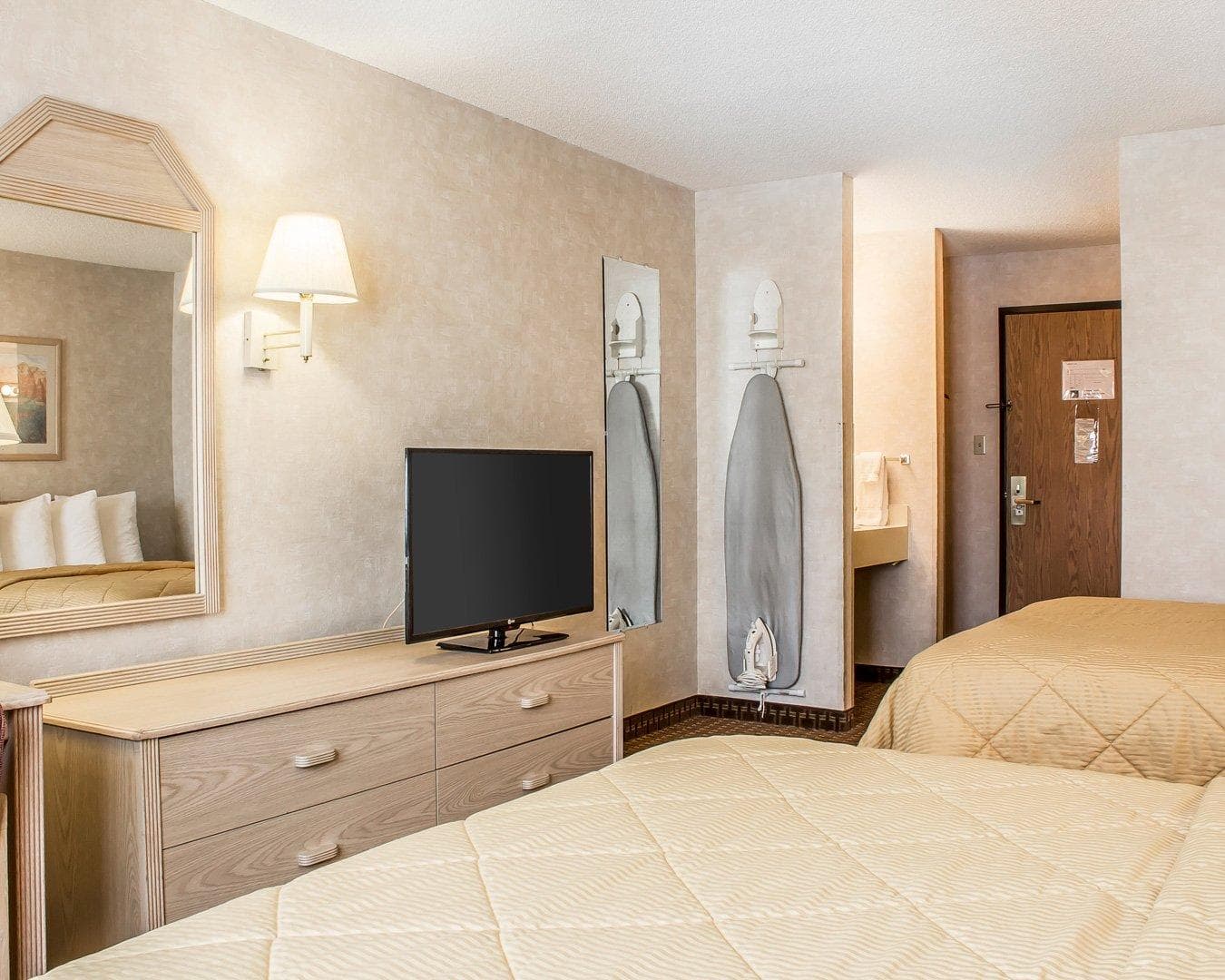 Quality Inn & Suites Yuma — 8