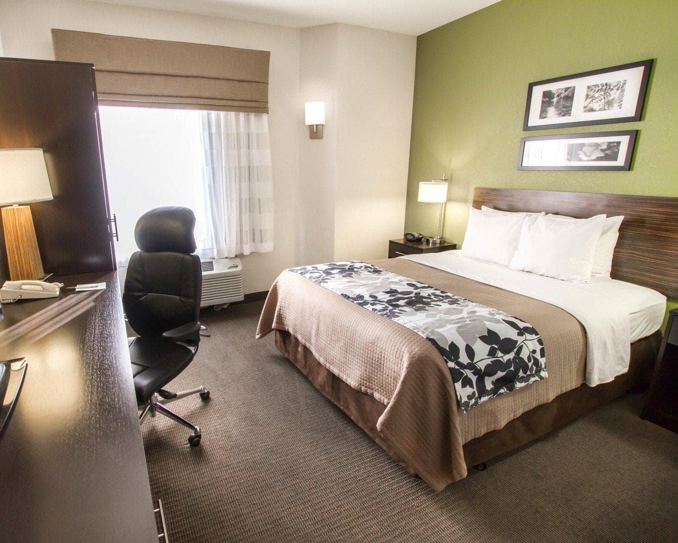 Sleep Inn North Scottsdale near Mayo Clinic - Image 2