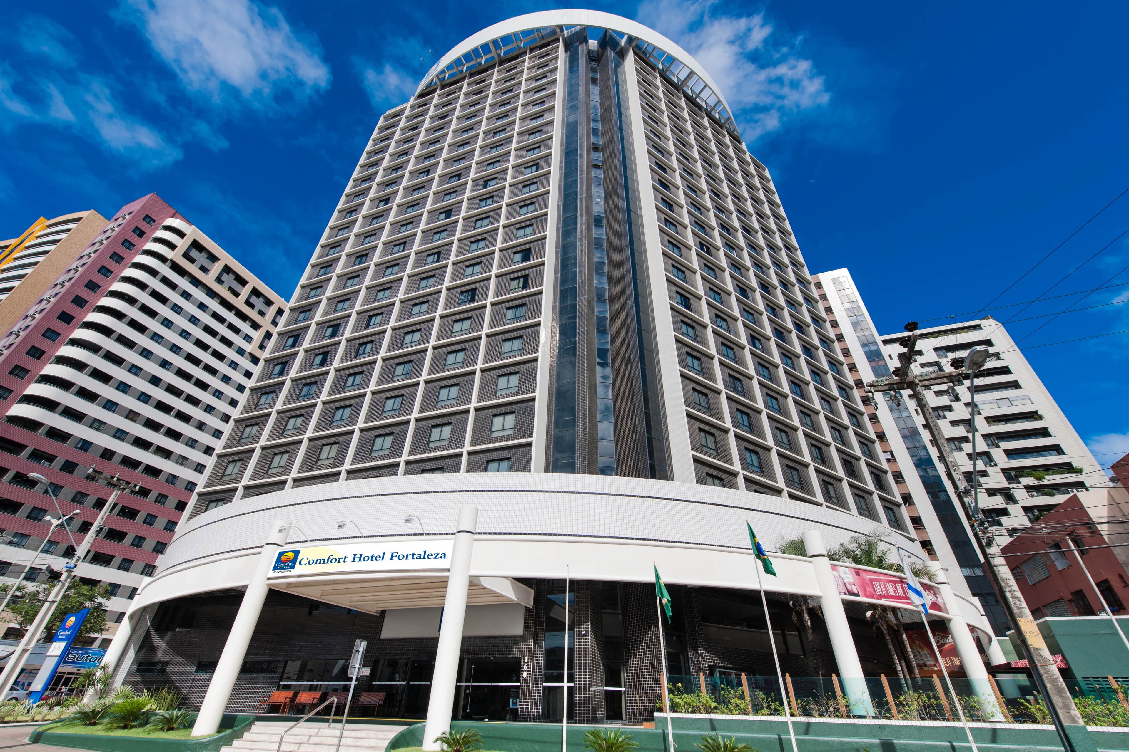 Comfort Hotel Fortaleza - Image 1