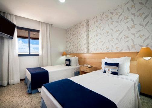 Quality Suites Vila Velha - Image 3