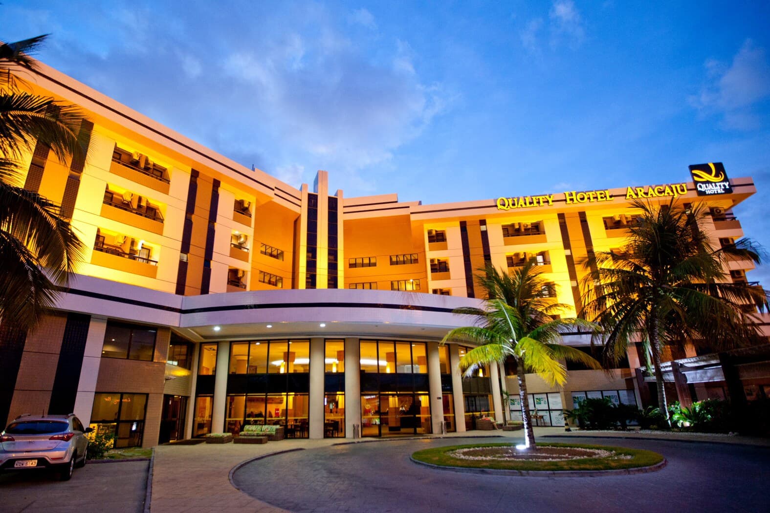Quality Hotel Aracaju - Image 1