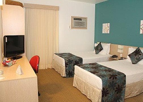 Comfort Hotel Joinville - Image 2