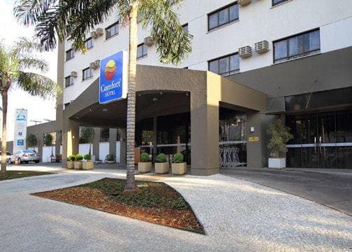 Comfort Hotel Goiania - Image 1