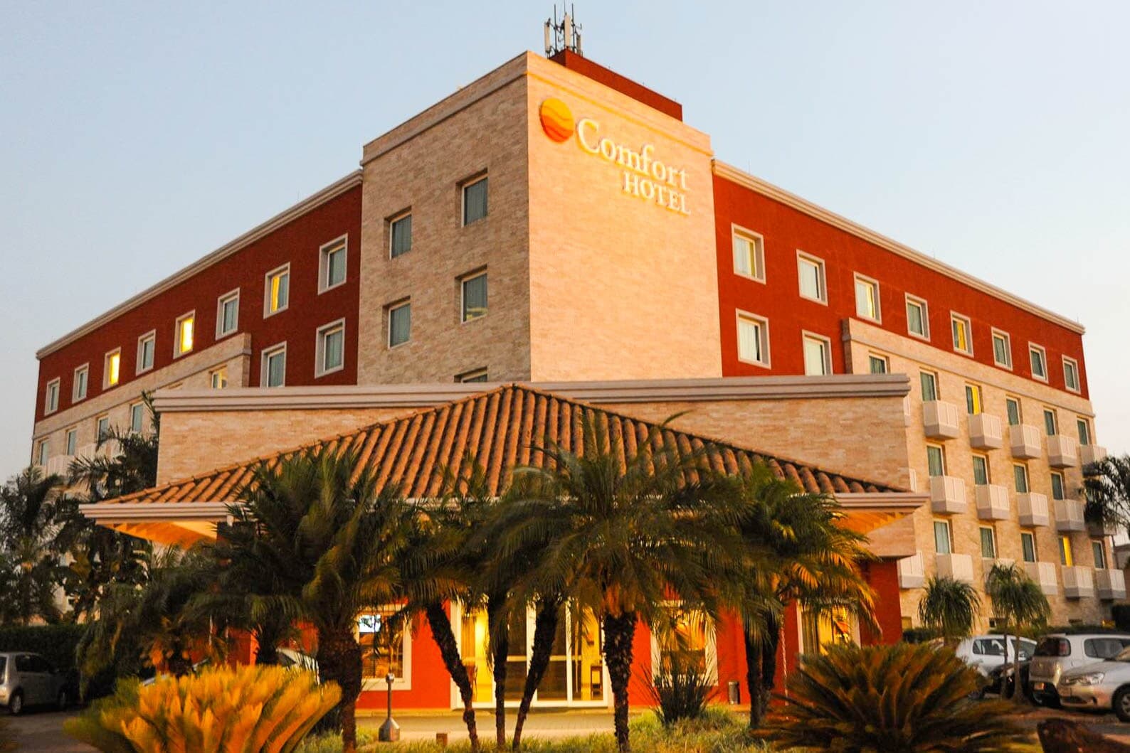 Comfort Hotel Araraquara - Image 1