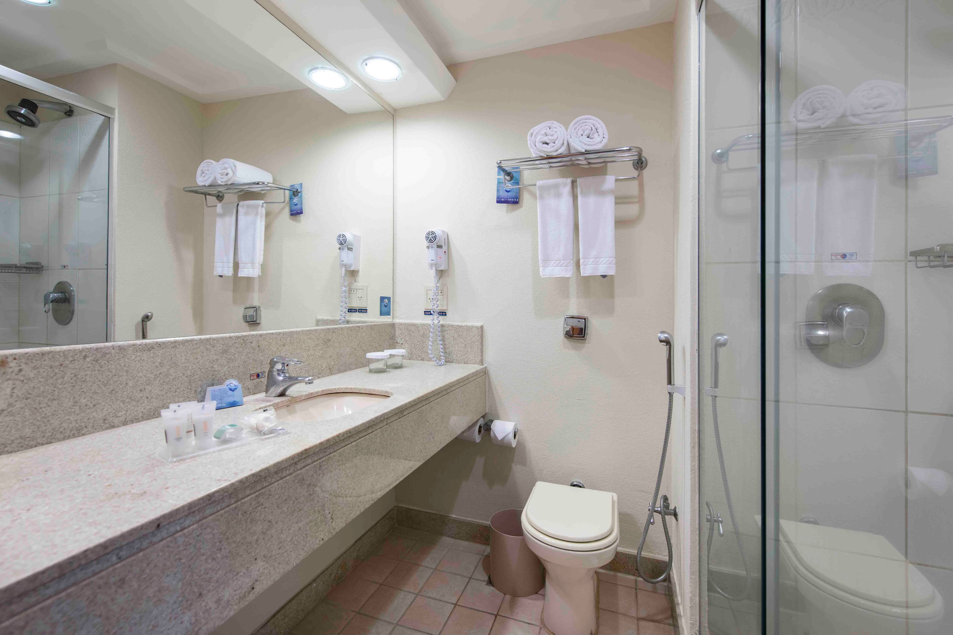 Comfort Suites Vitoria — 7