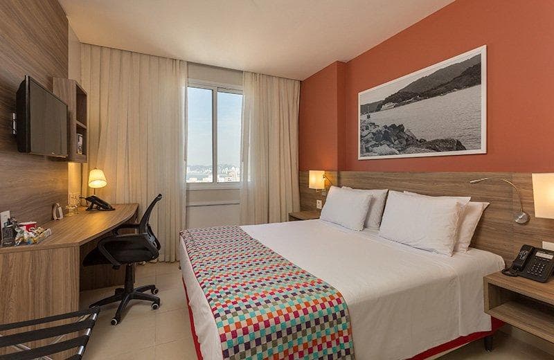 Comfort Hotel Santos - Image 2