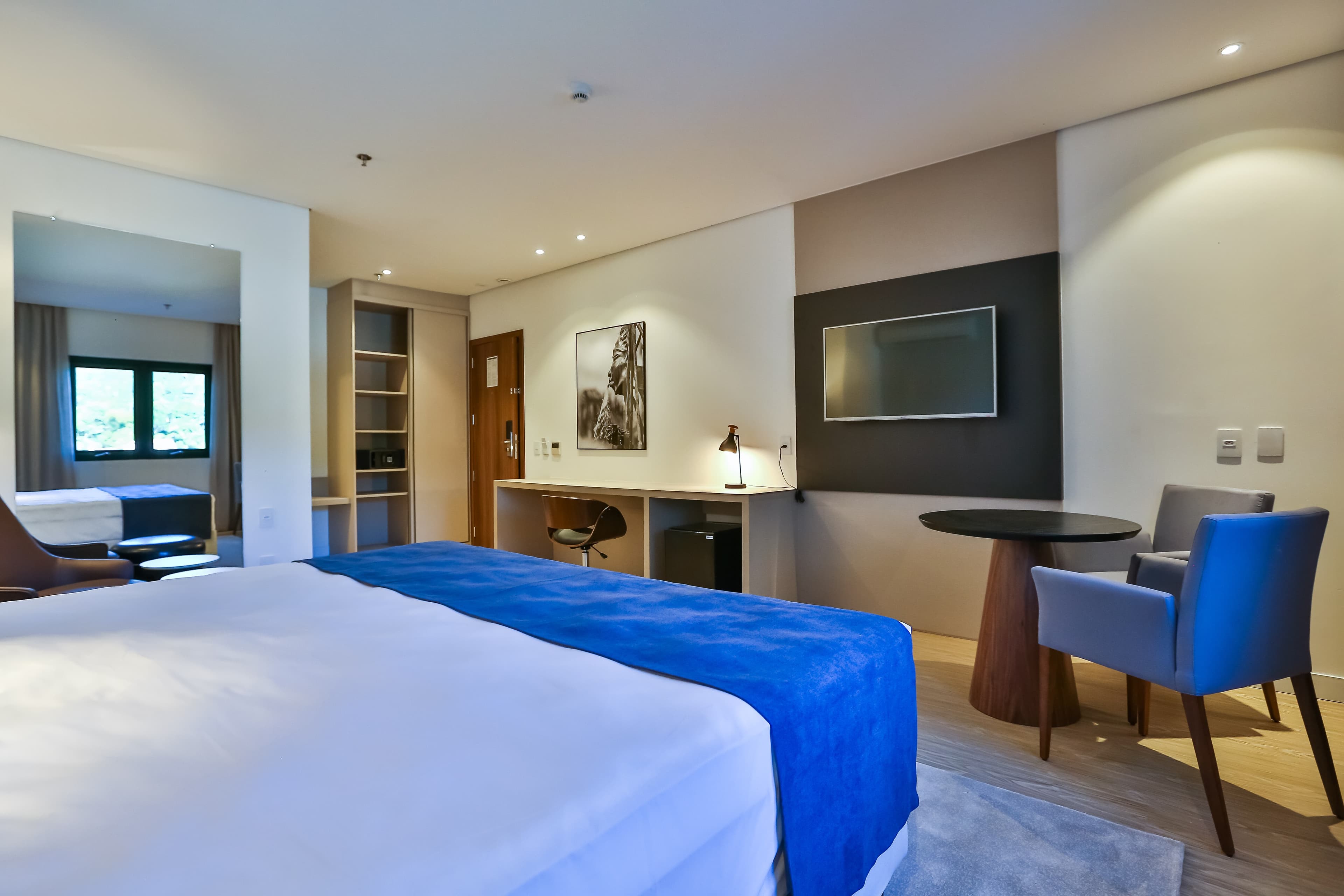 Quality Hotel Blumenau - Image 3