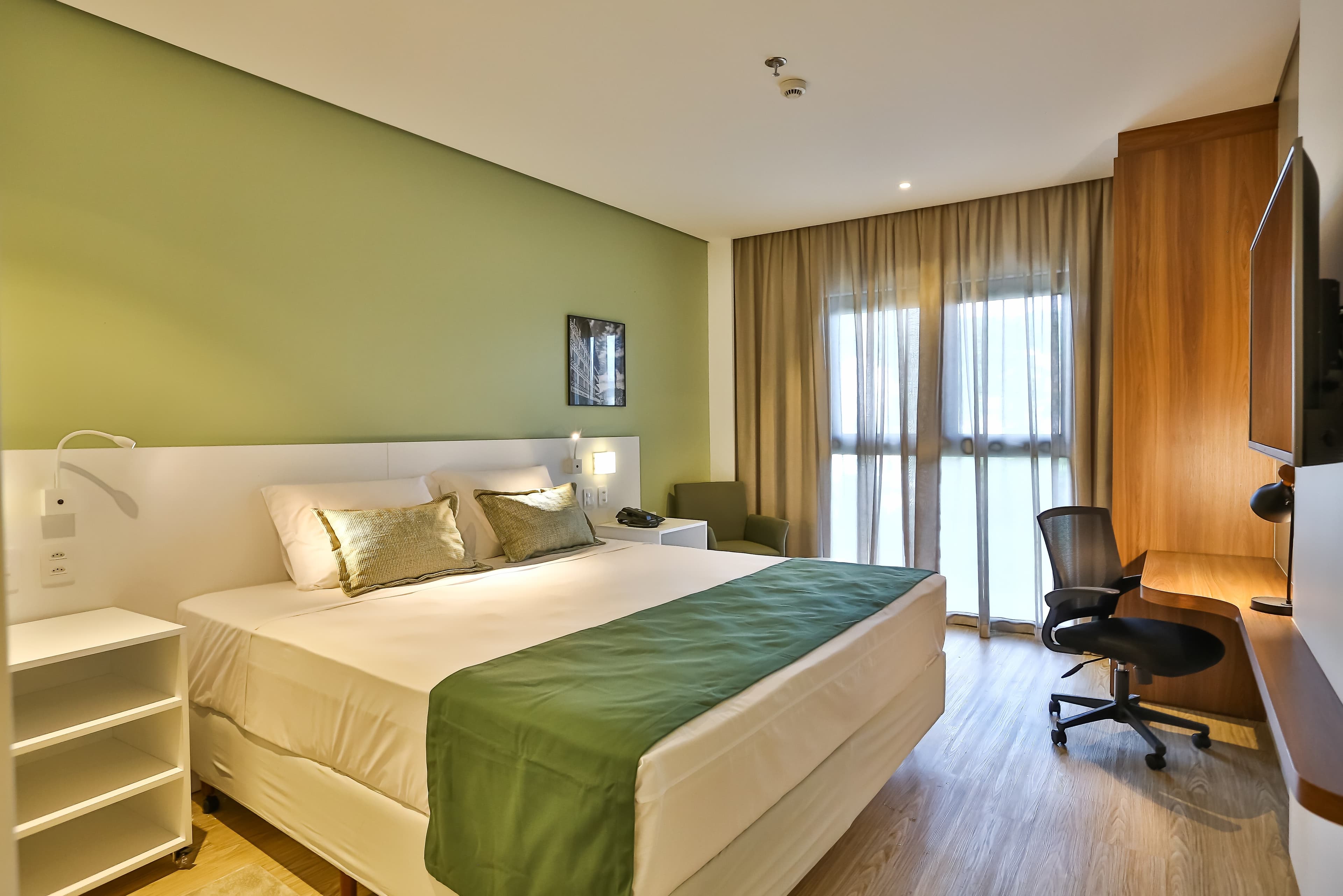 Quality Hotel Blumenau - Image 5