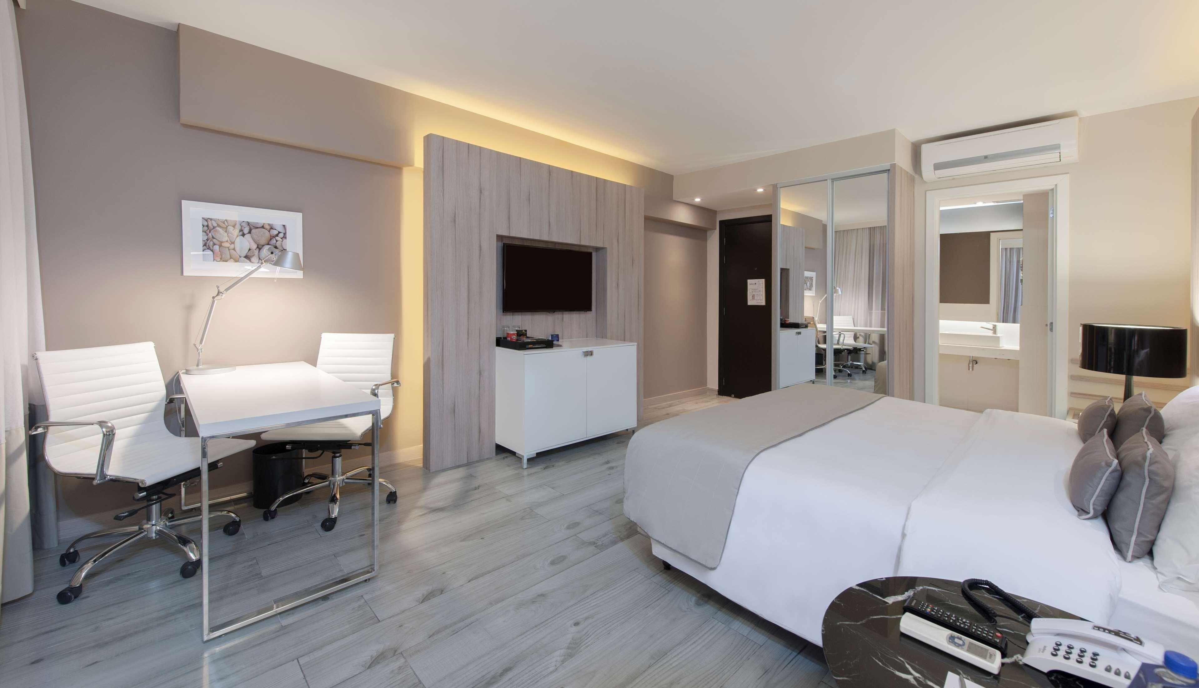 Radisson Blu Belo Horizonte, Savassi - Image 3