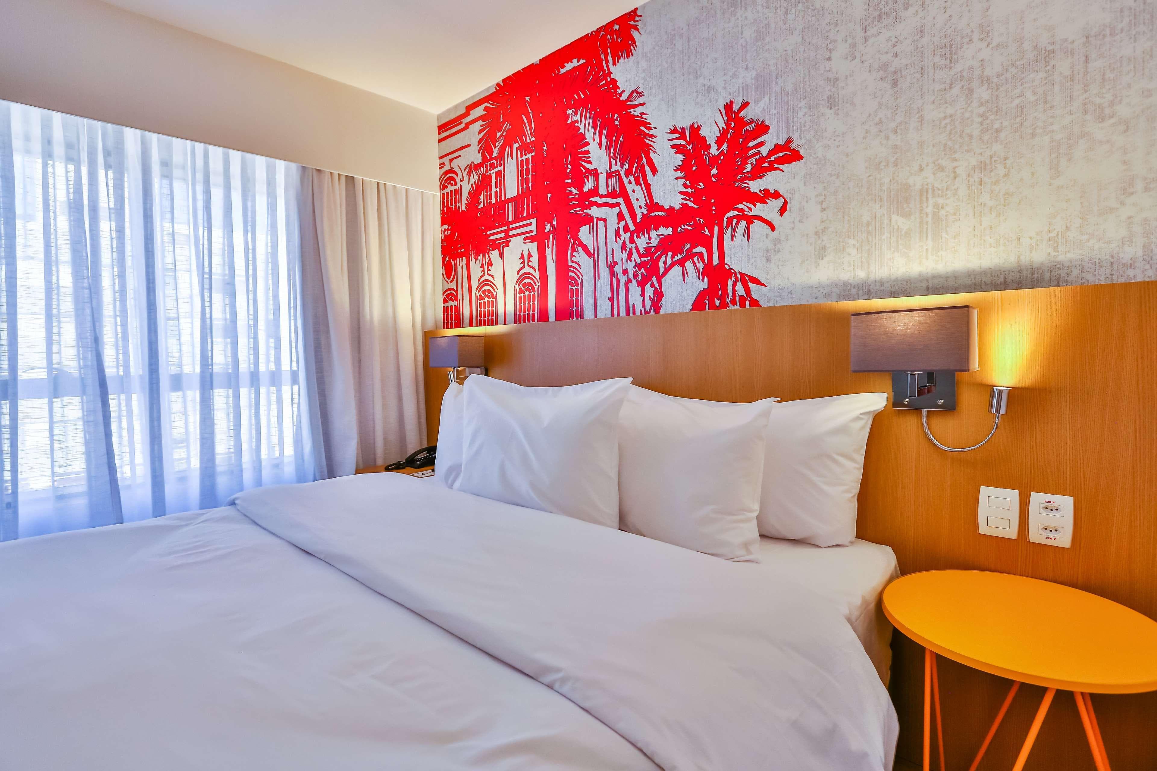 Radisson RED Campinas - Image 3
