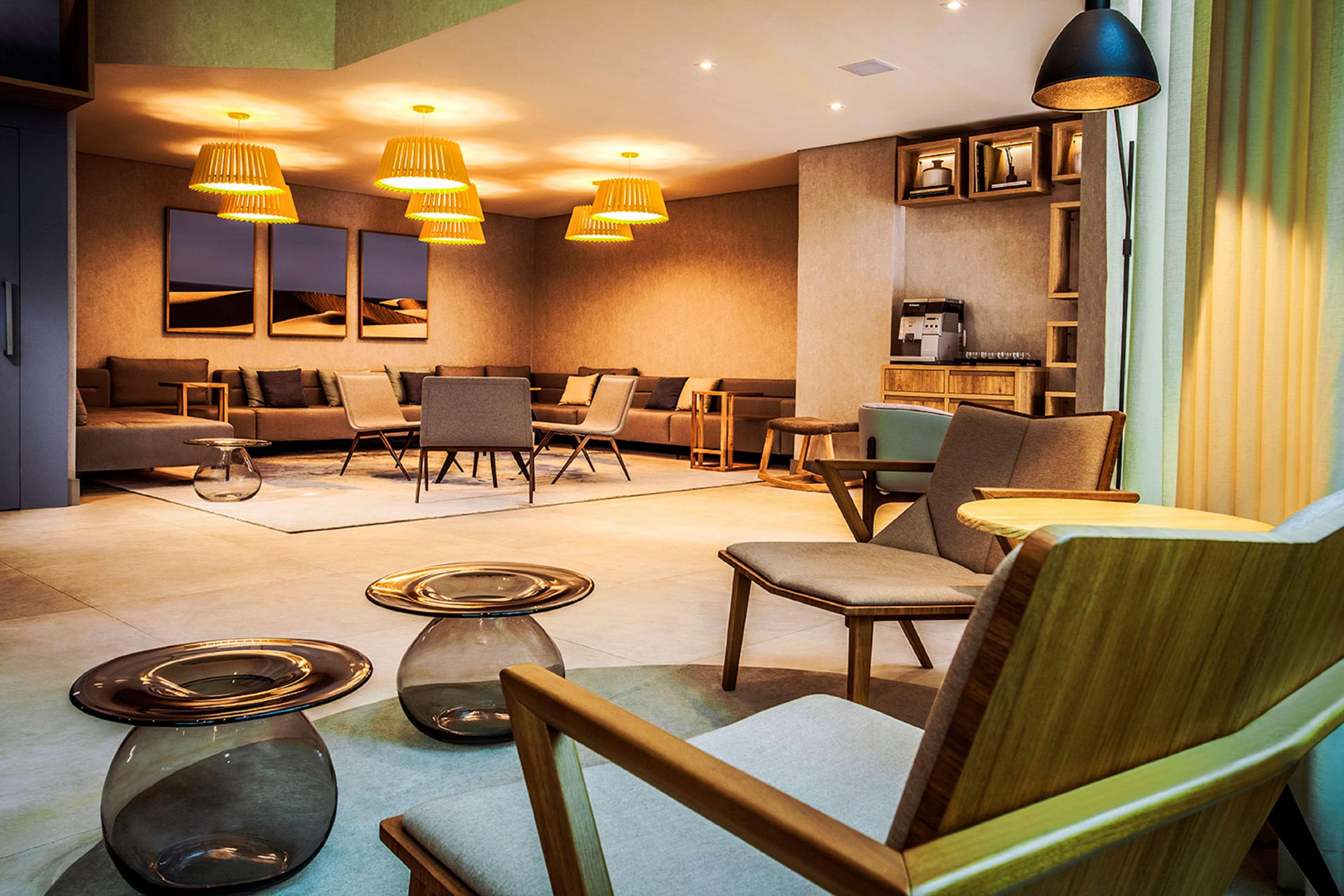 Radisson Hotel Oscar Freire - Image 1