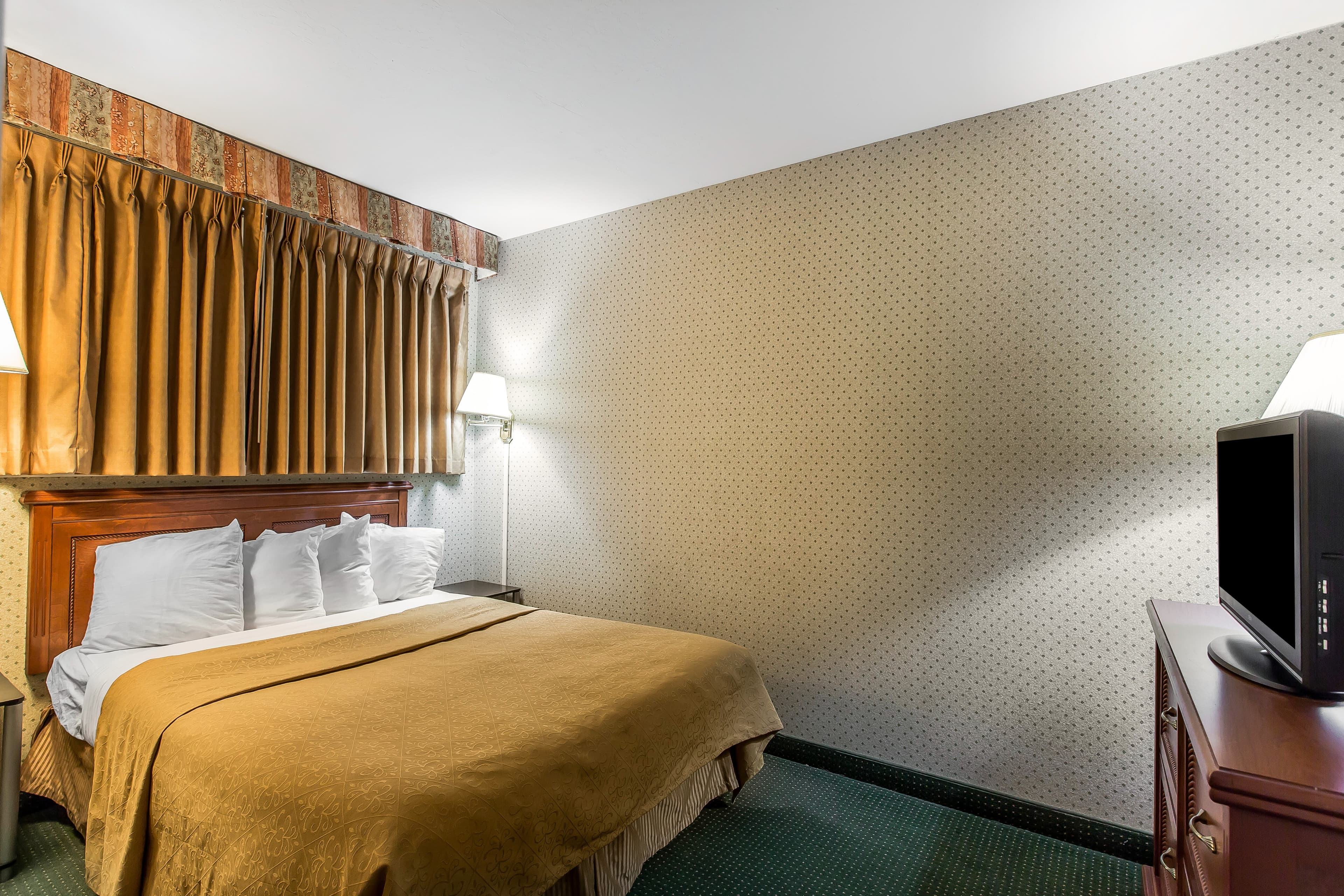 Quality Inn Near China Lake Naval Station — 25