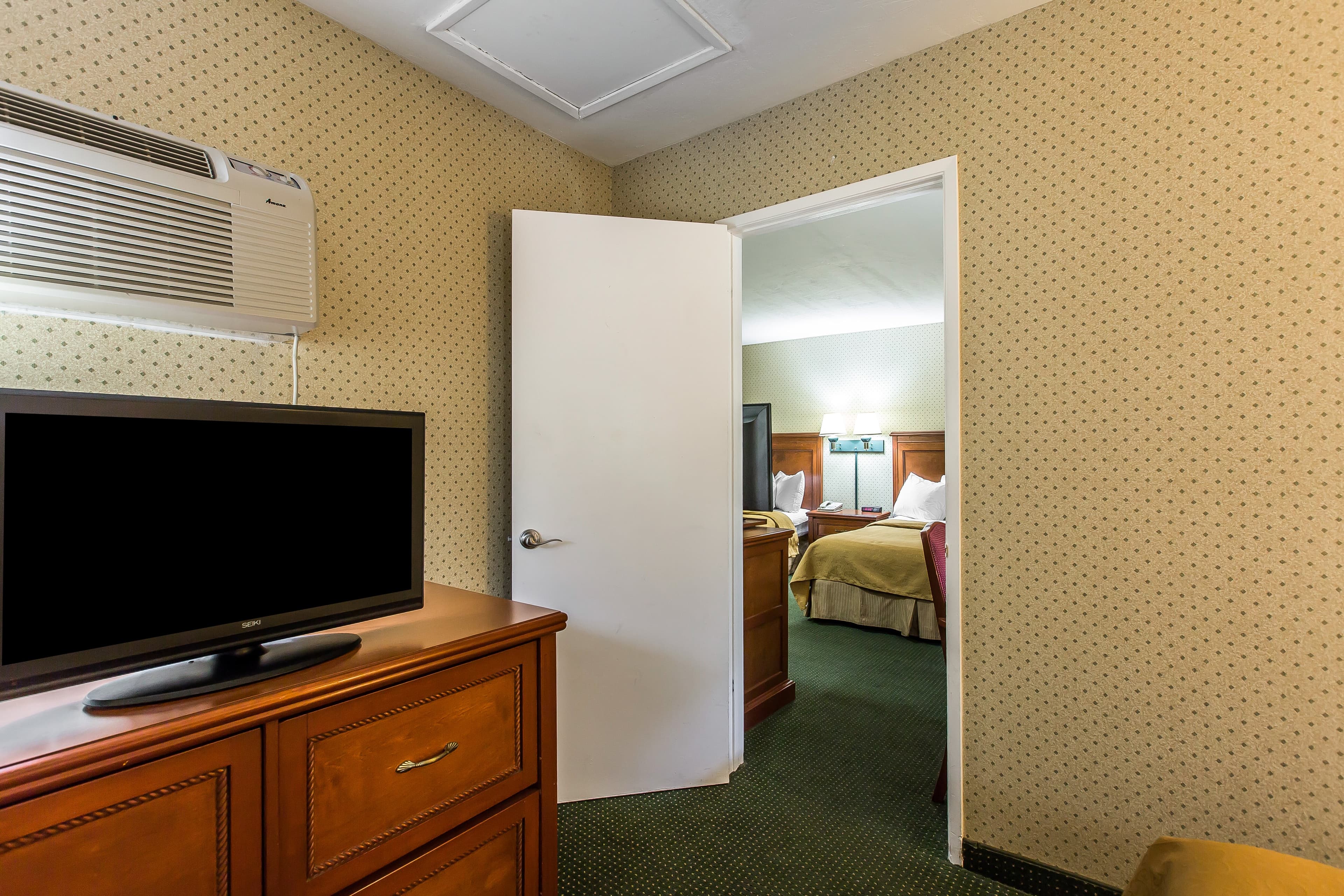 Quality Inn Near China Lake Naval Station — 26