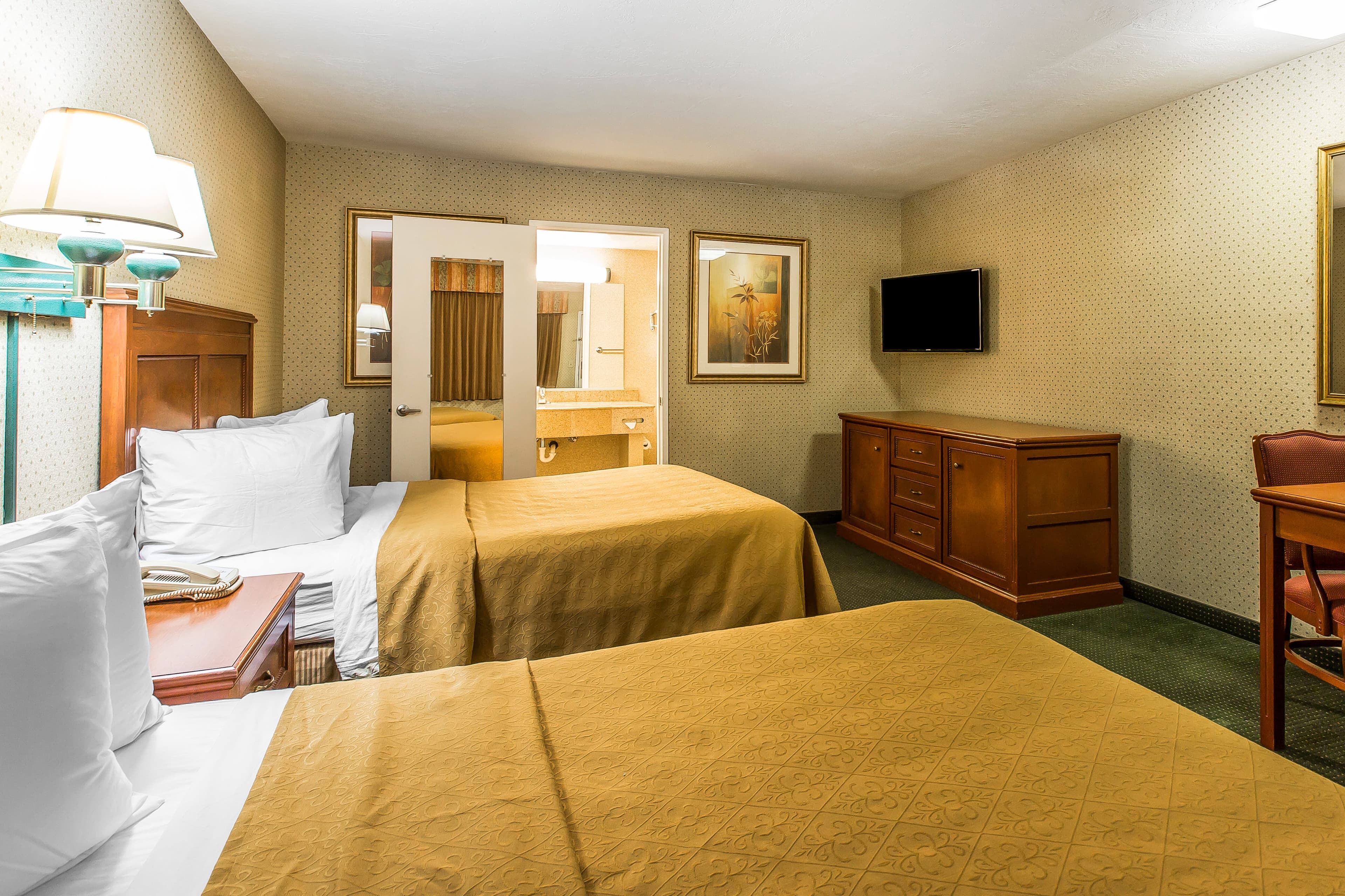 Quality Inn Near China Lake Naval Station — 23