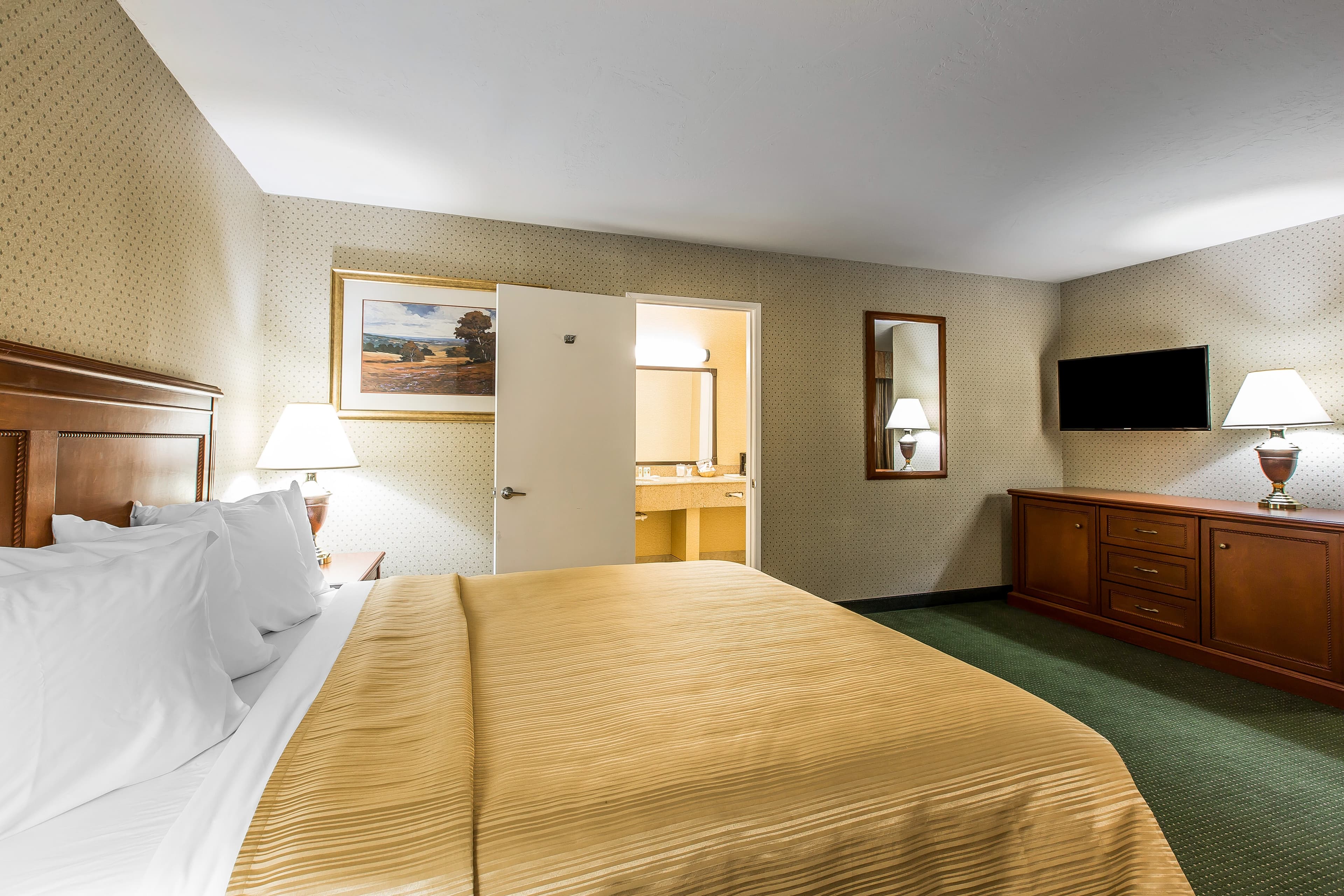 Quality Inn Near China Lake Naval Station — 17