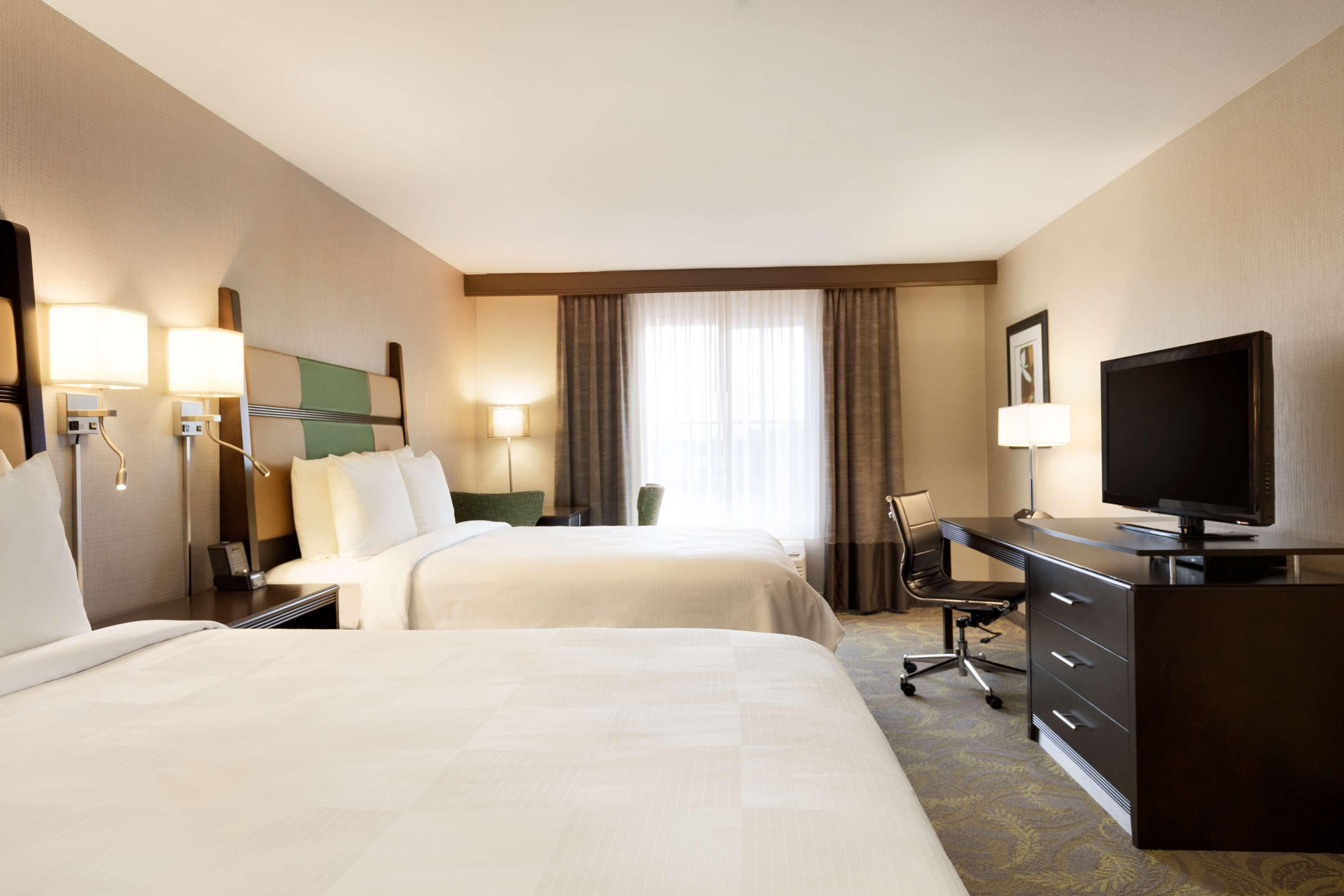 Country Inn & Suites by Radisson, San Carlos, CA — 6