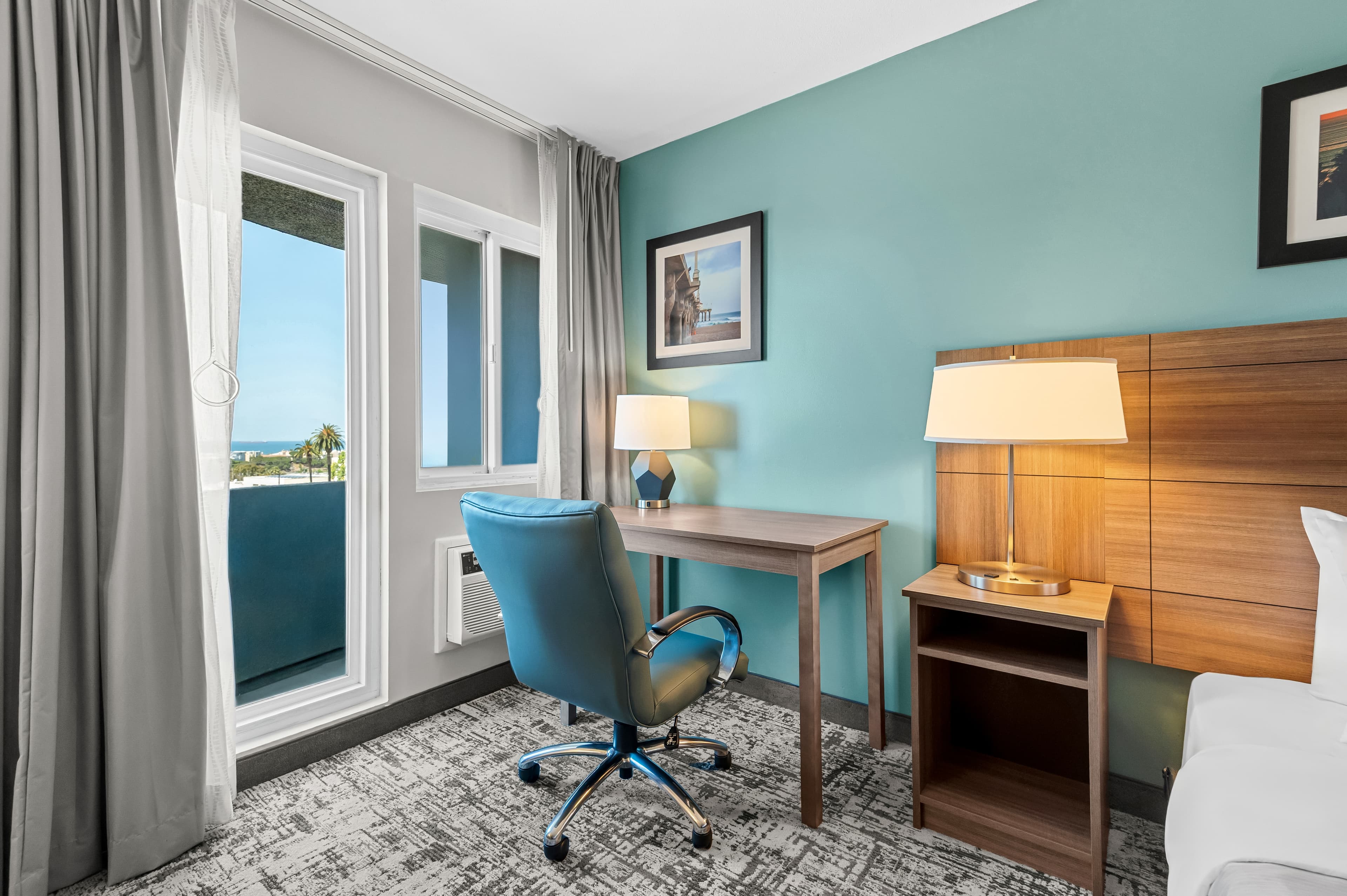 Quality Inn & Suites Hermosa Beach — 6