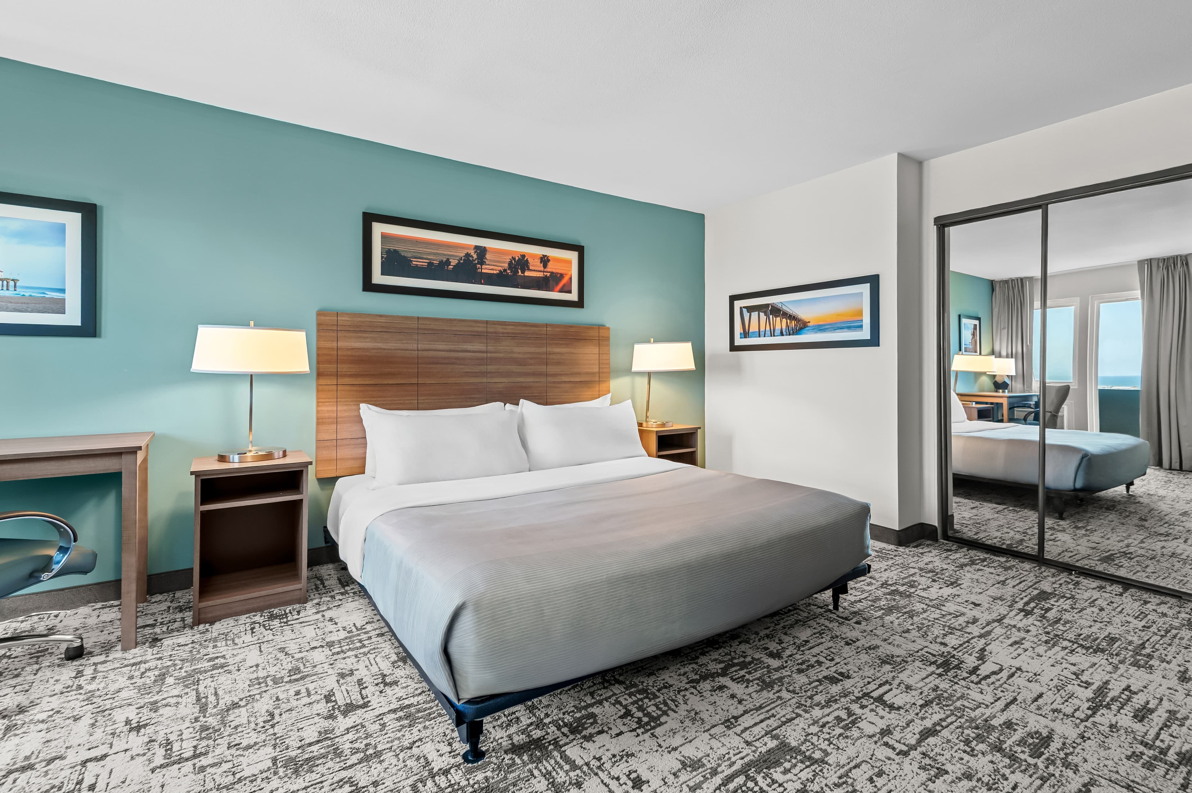 Quality Inn & Suites Hermosa Beach - Image 3