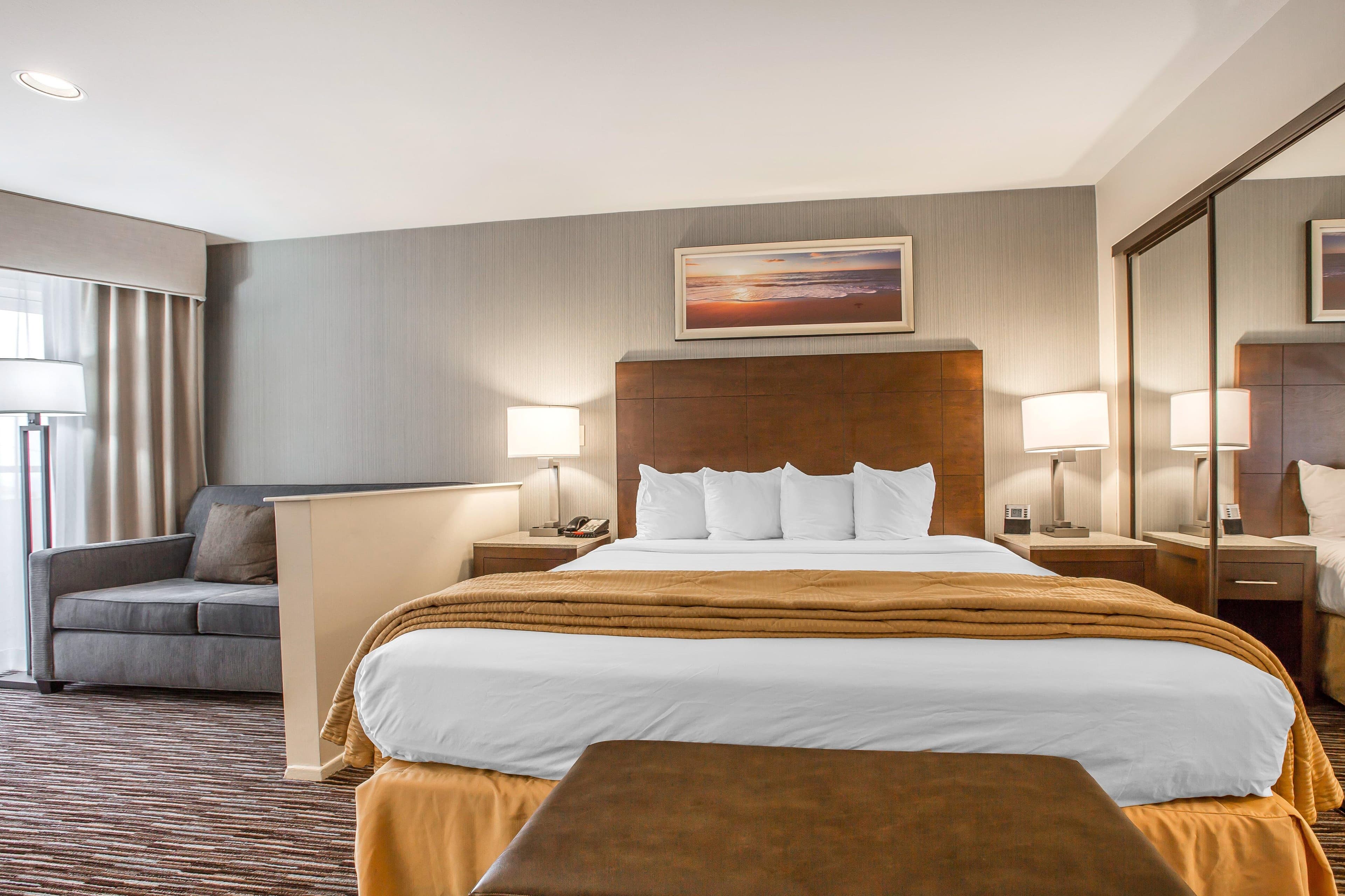 Quality Inn & Suites Hermosa Beach - Image 2