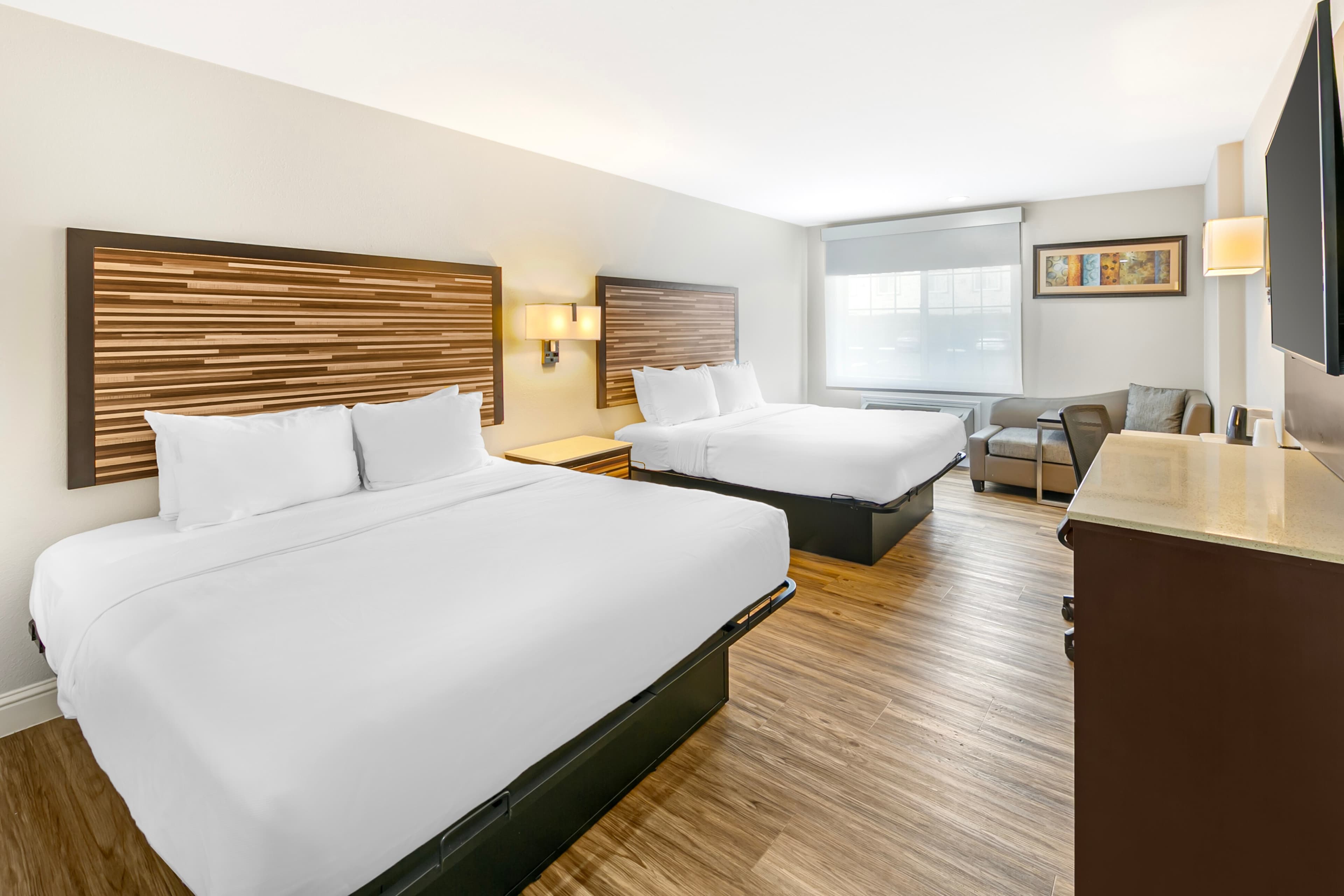 Quality Inn & Suites Sacramento Downtown Area — 19