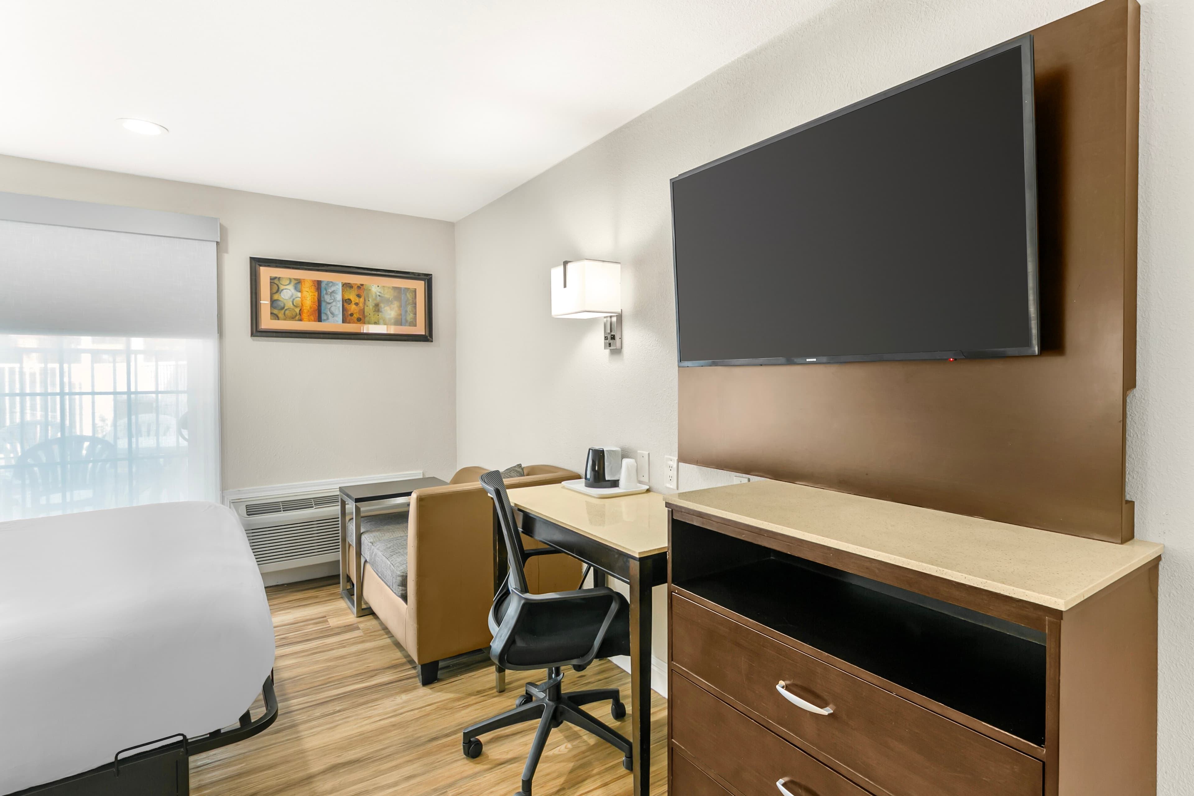 Quality Inn & Suites Sacramento Downtown Area — 23