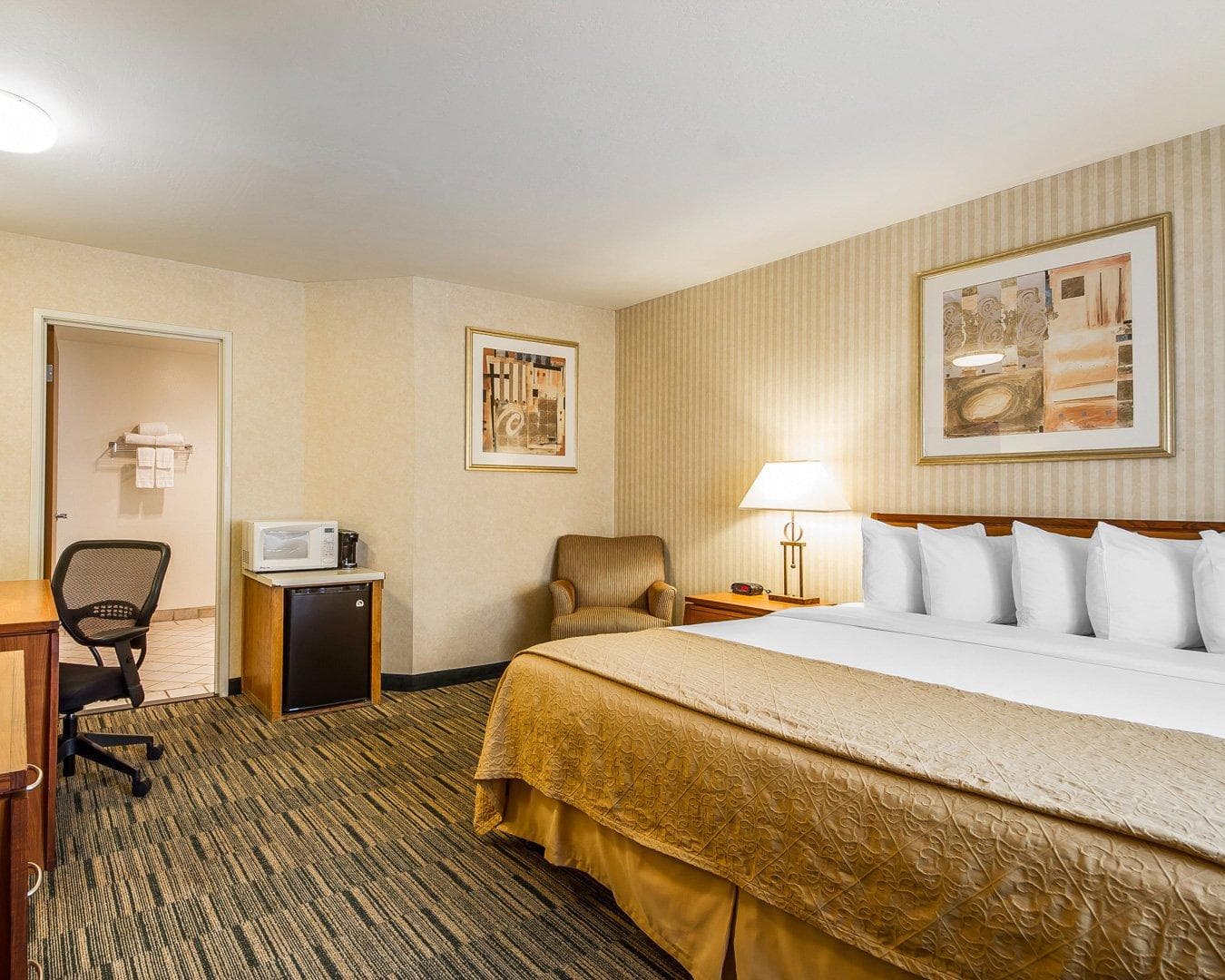 Quality Inn Petaluma - Sonoma — 10