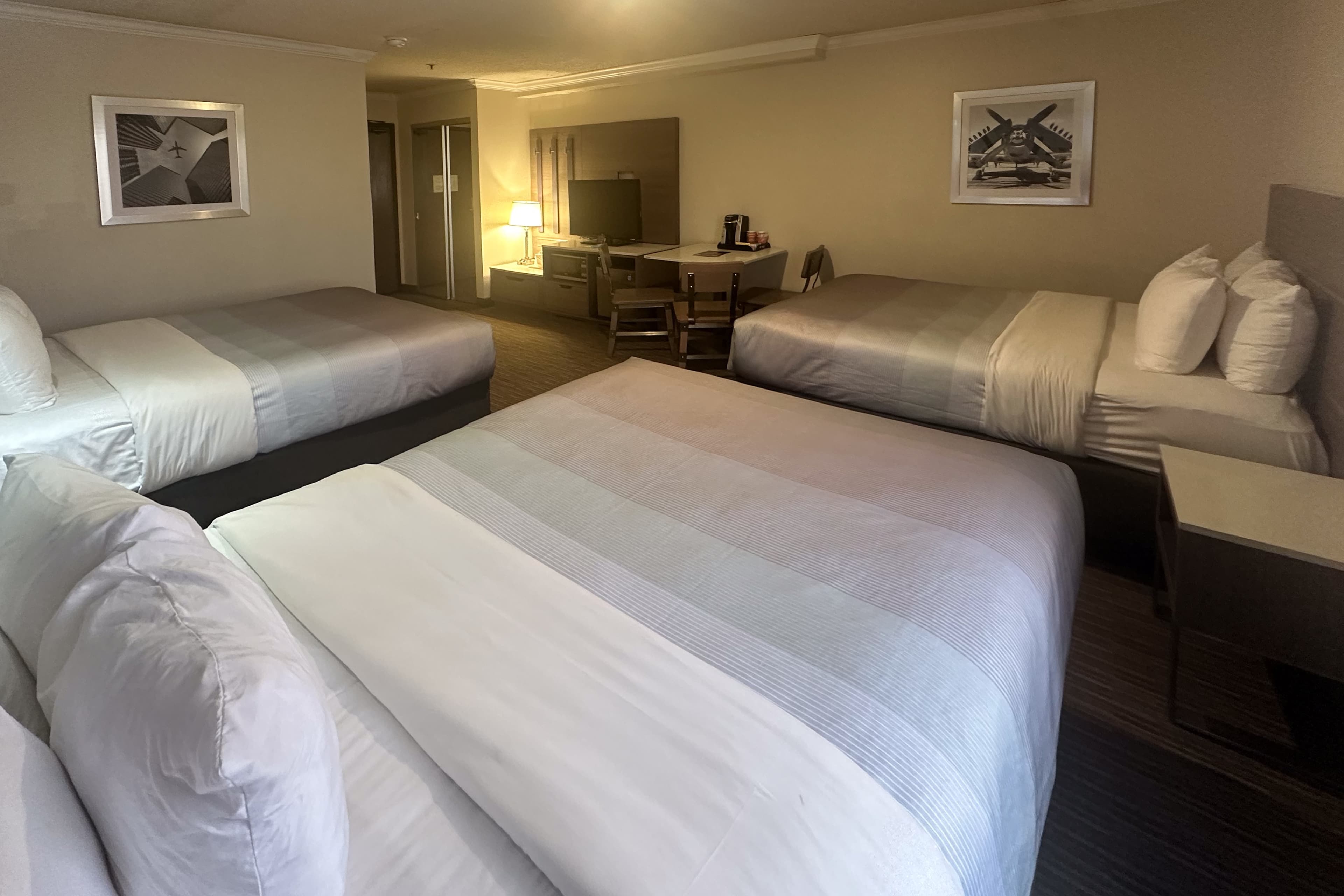Quality Inn & Suites Los Angeles Airport - Stadium District — 5