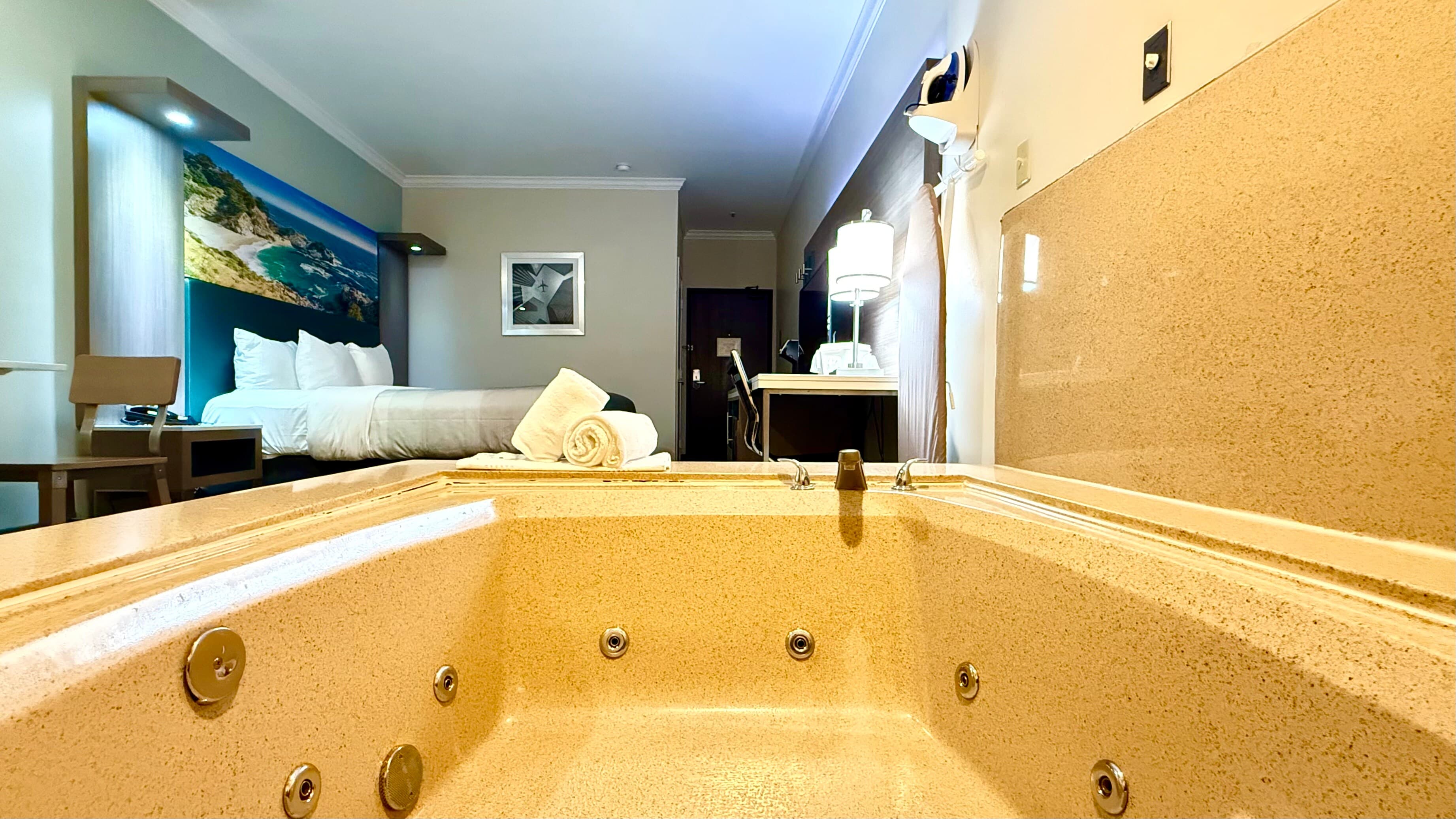Quality Inn & Suites Los Angeles Airport - Stadium District — 29