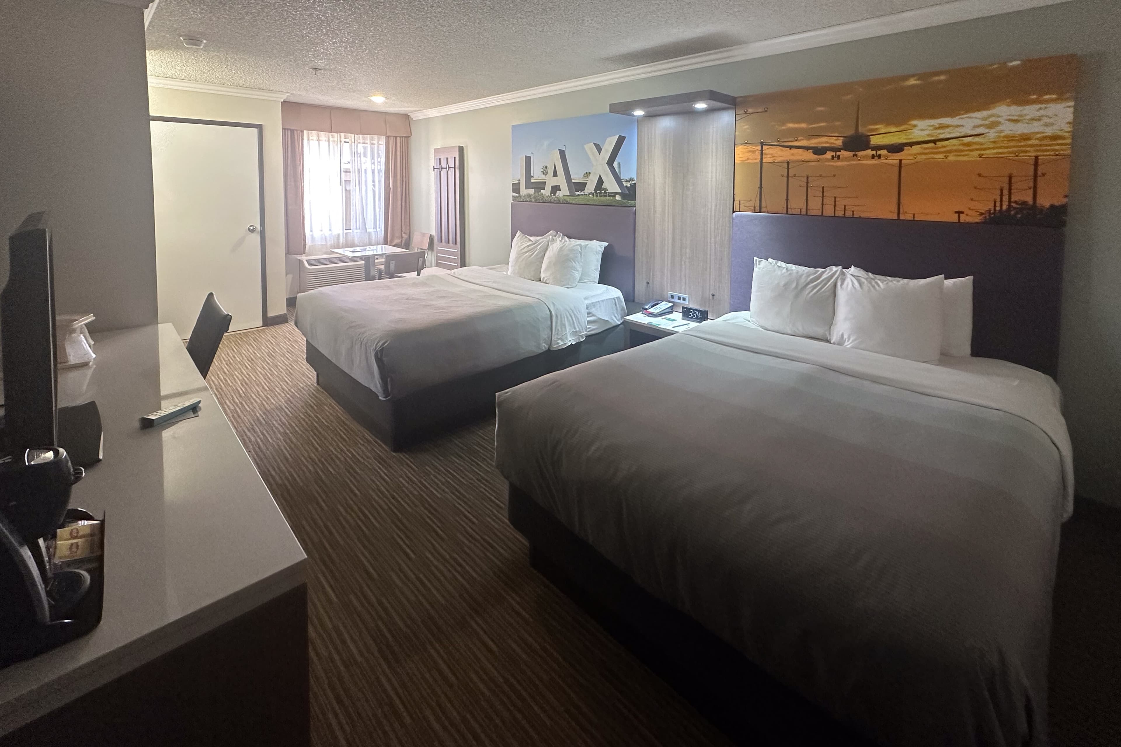 Quality Inn & Suites Los Angeles Airport - Stadium District — 34