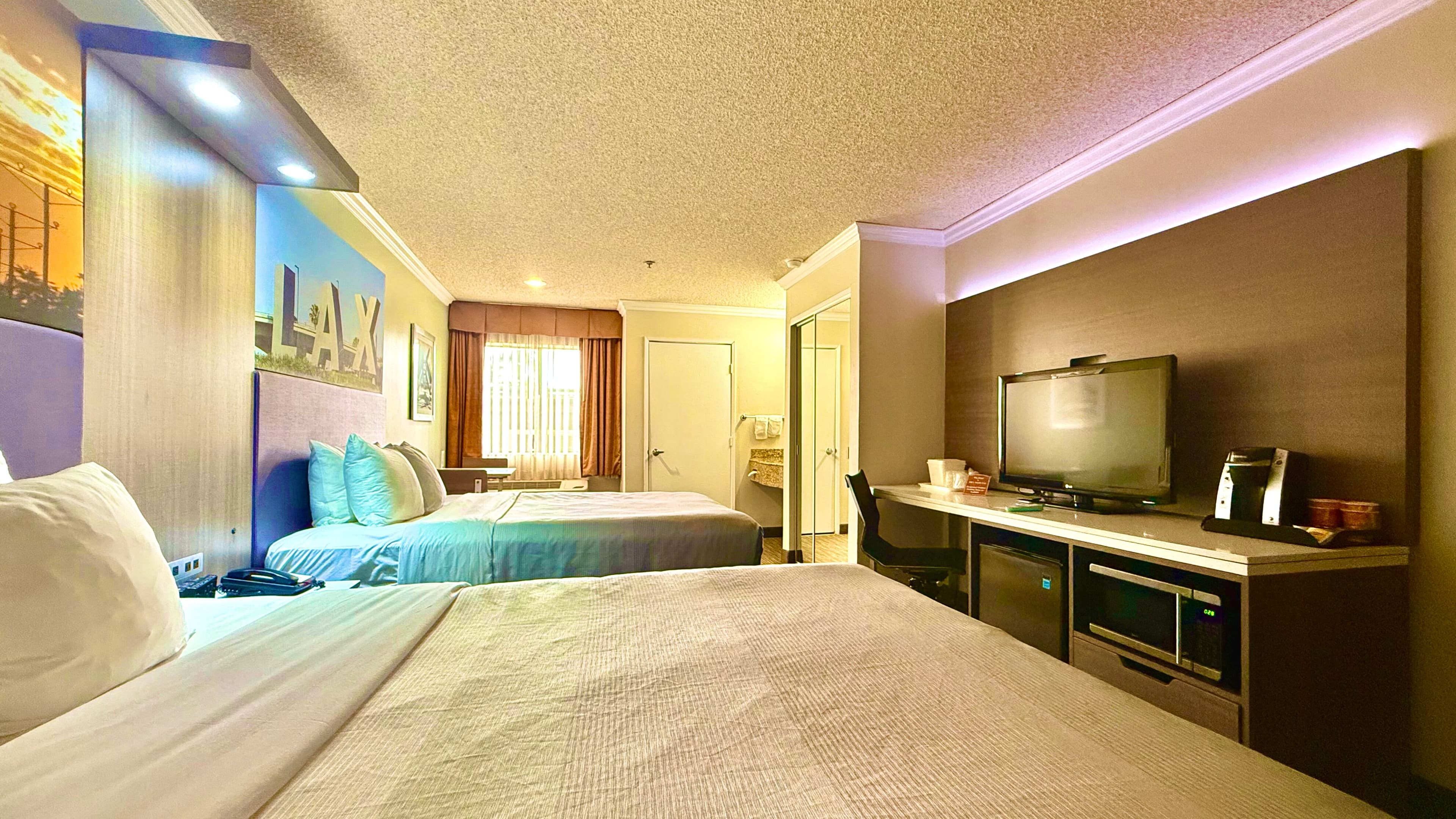 Quality Inn & Suites Los Angeles Airport - Stadium District — 39