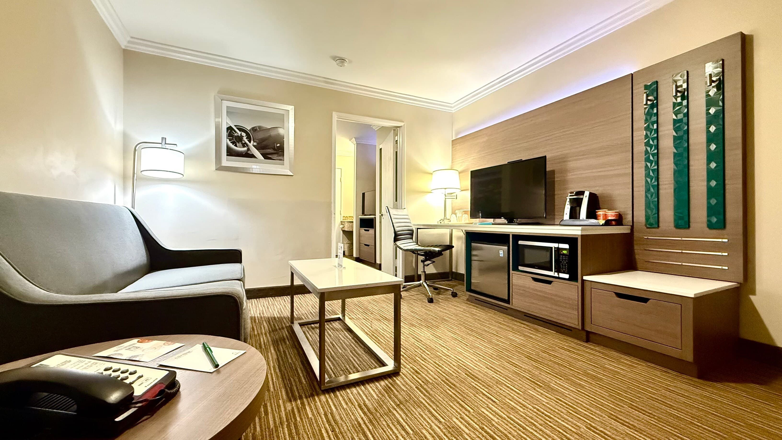 Quality Inn & Suites Los Angeles Airport - Stadium District — 53