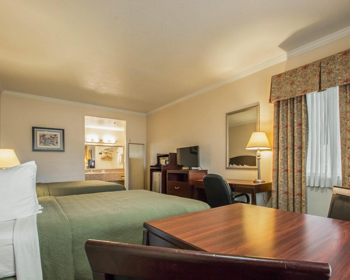 Quality Inn Temecula Valley Wine Country — 9