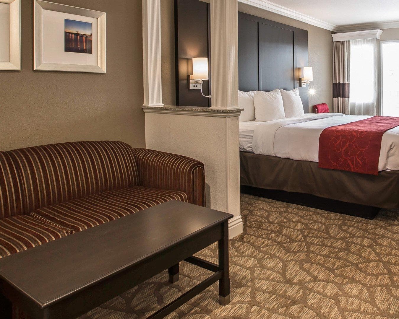 Comfort Suites San Clemente Beach - Image 3
