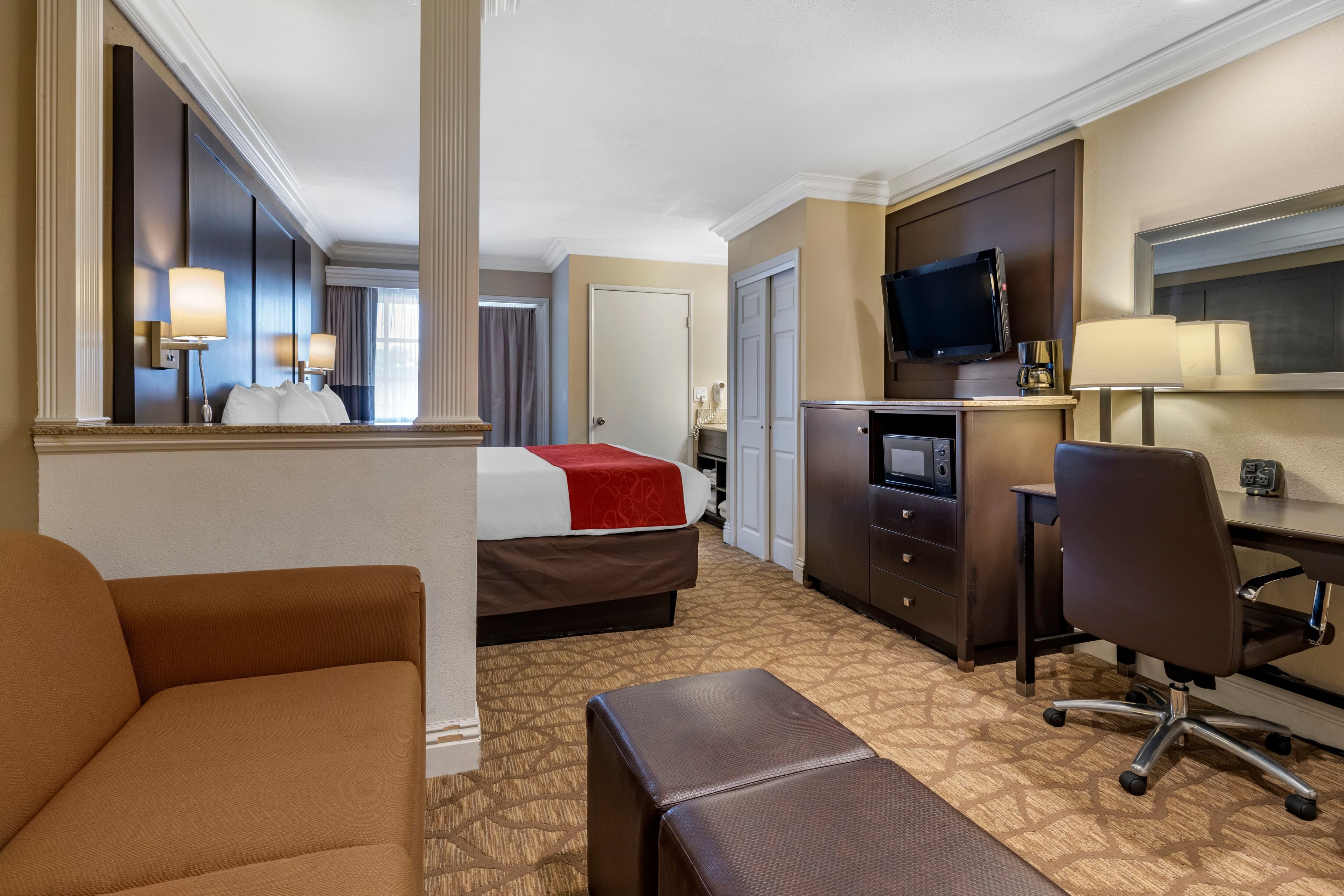 Comfort Suites San Clemente Beach — 14