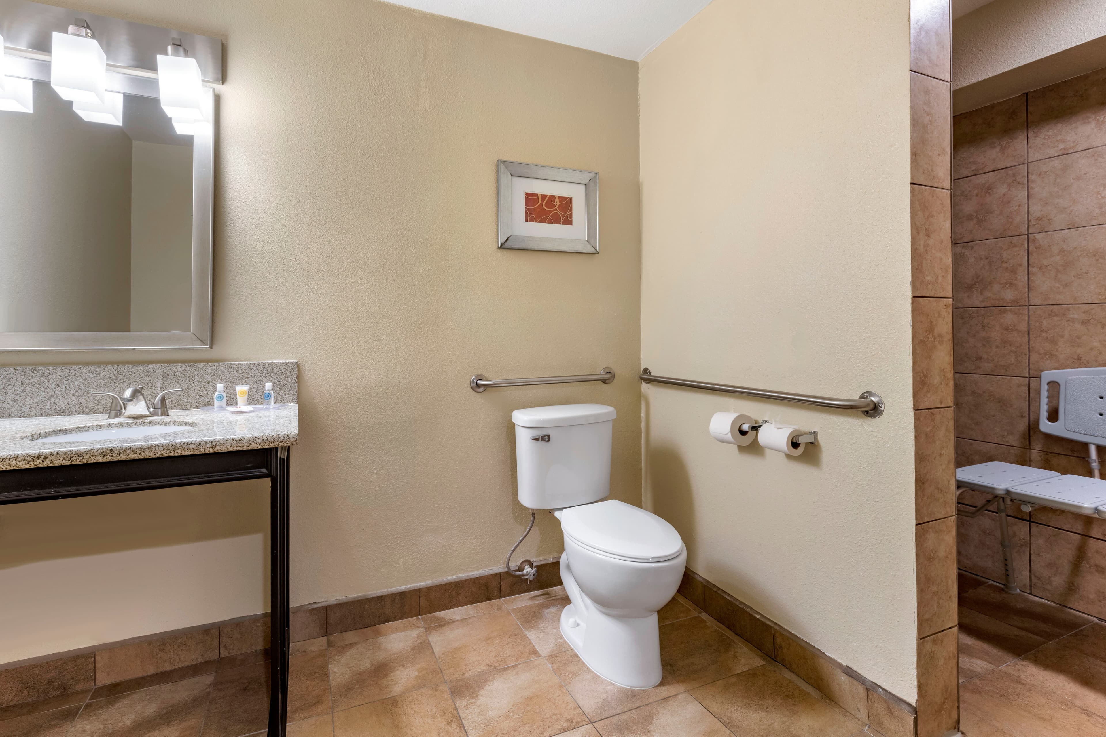 Comfort Suites San Clemente Beach — 8