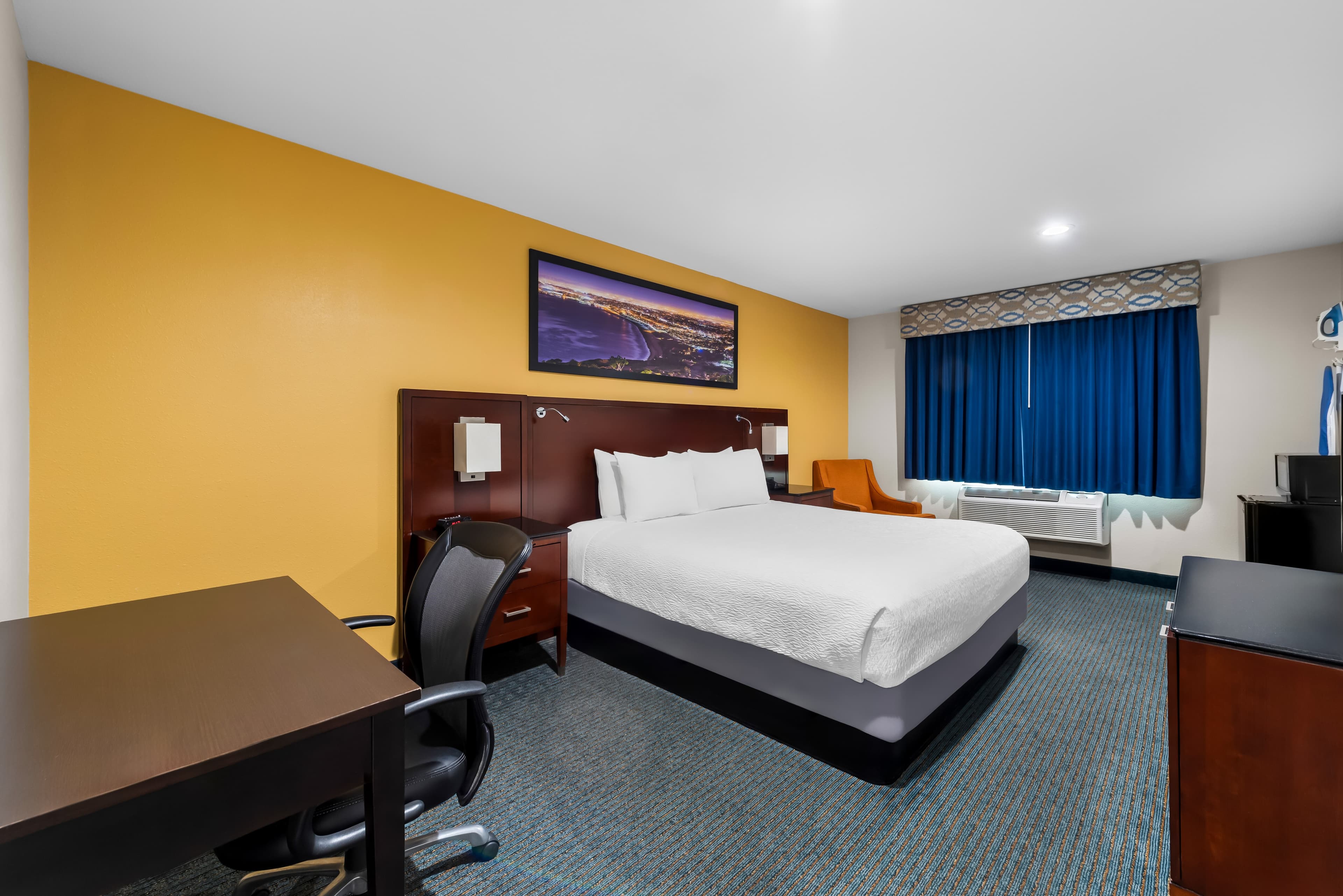 Quality Inn San Diego South - Chula Vista - Image 2