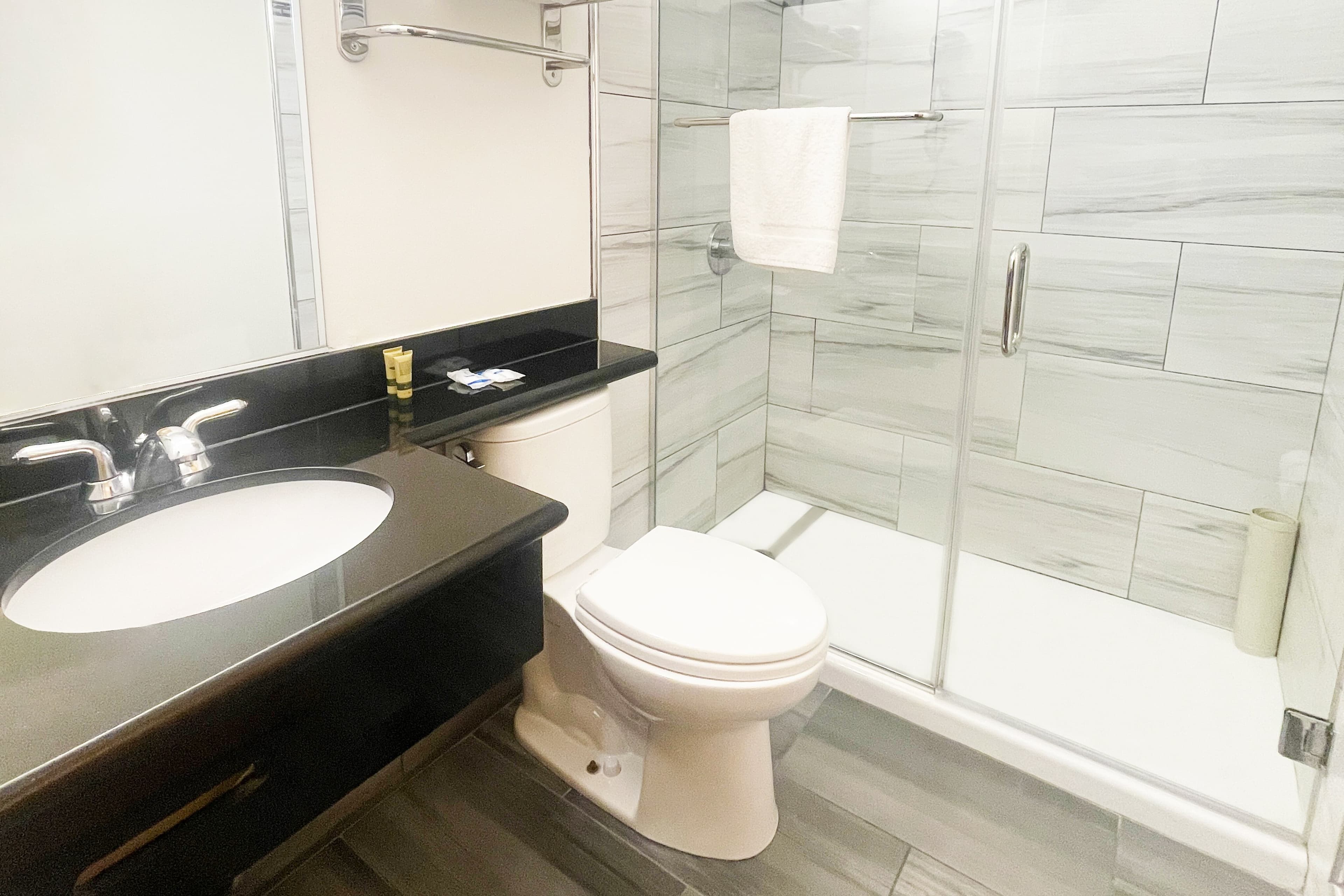 Rodeway Inn San Francisco City Center — 11